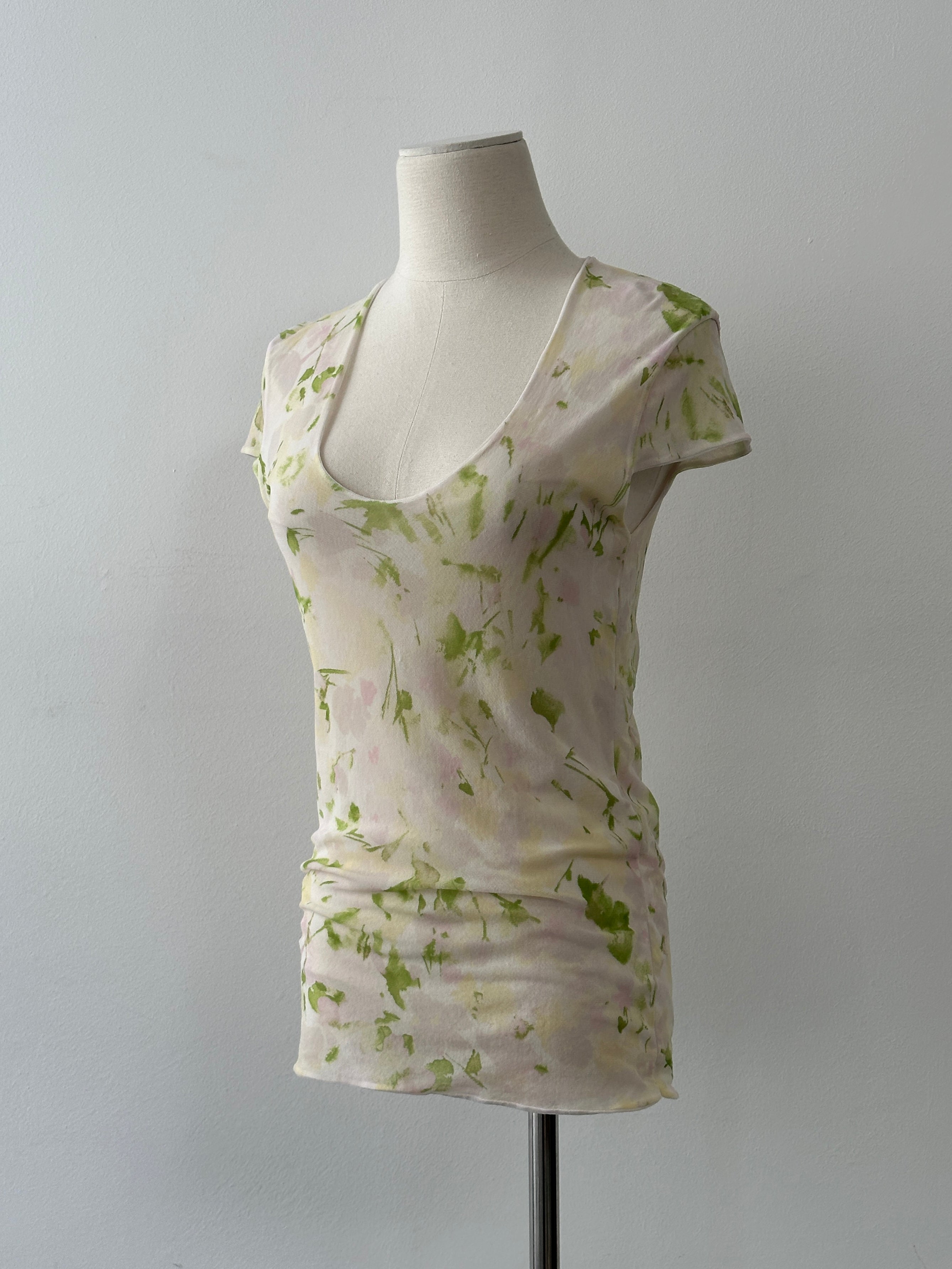 Italian Vintage 2000s Floral Fitted V Neck Top - M