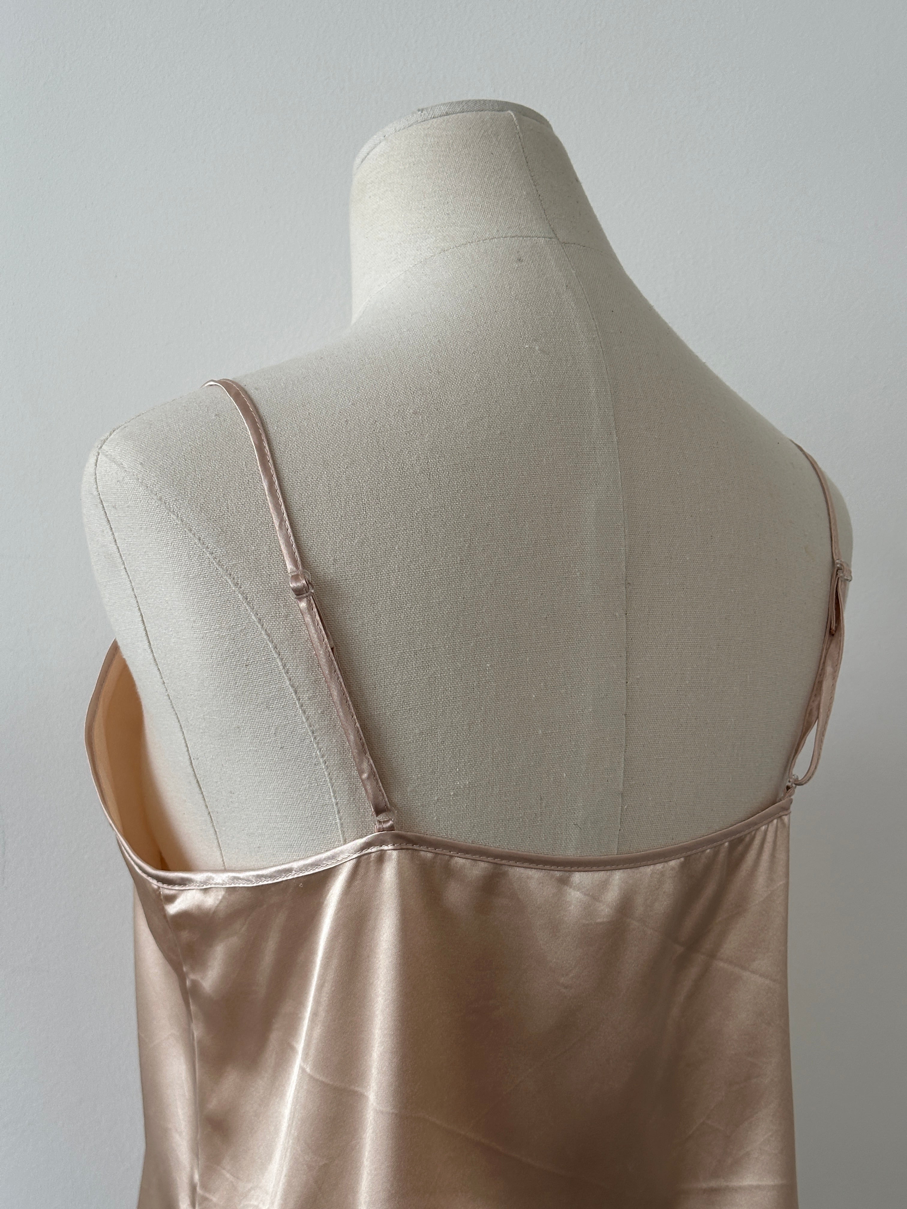 Vintage 2000s Satin V Neck Cami Top - M