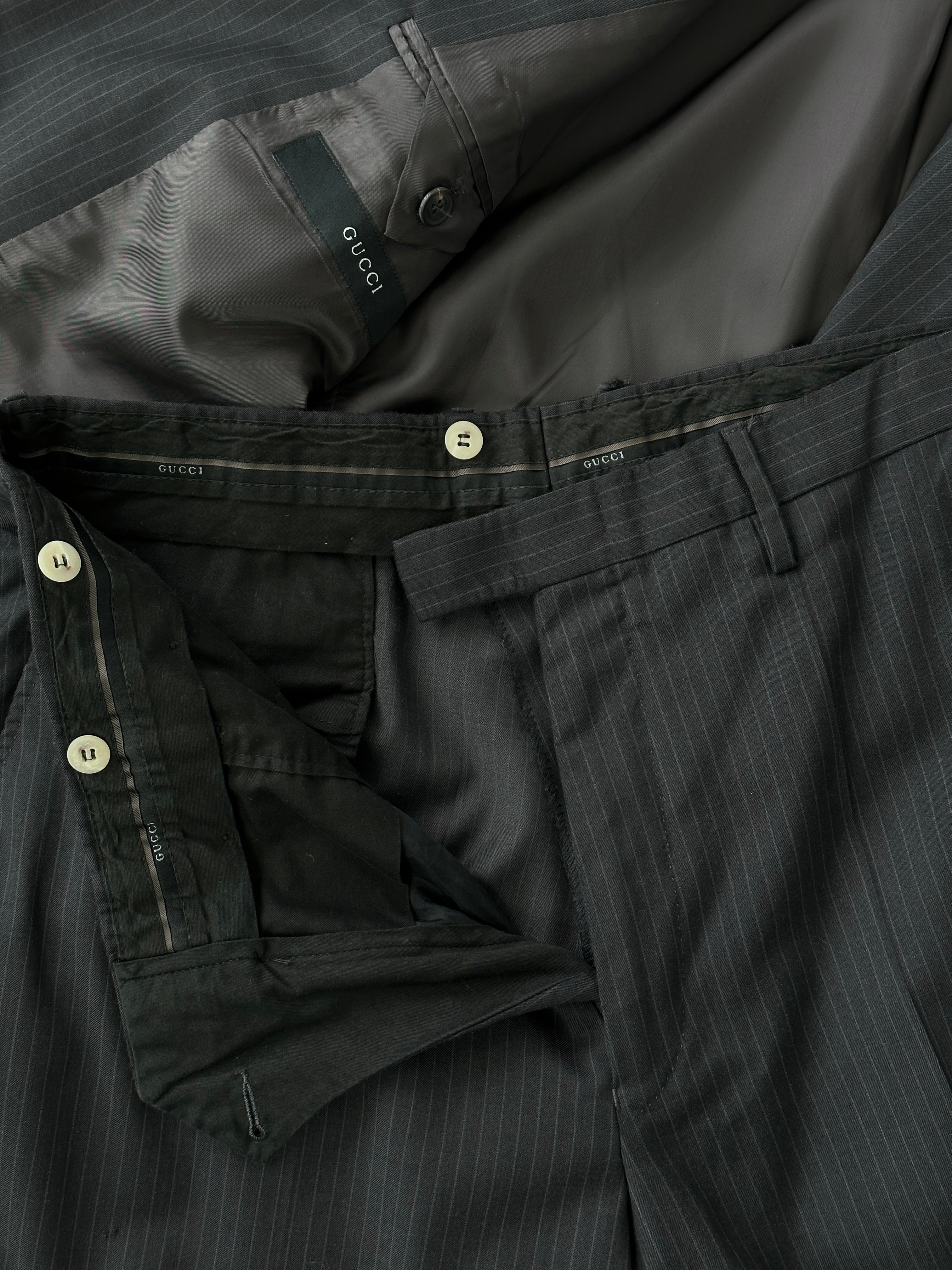 Gucci Pinstripe Single Breasted Wool Suit - 44R/W32 - SYLK