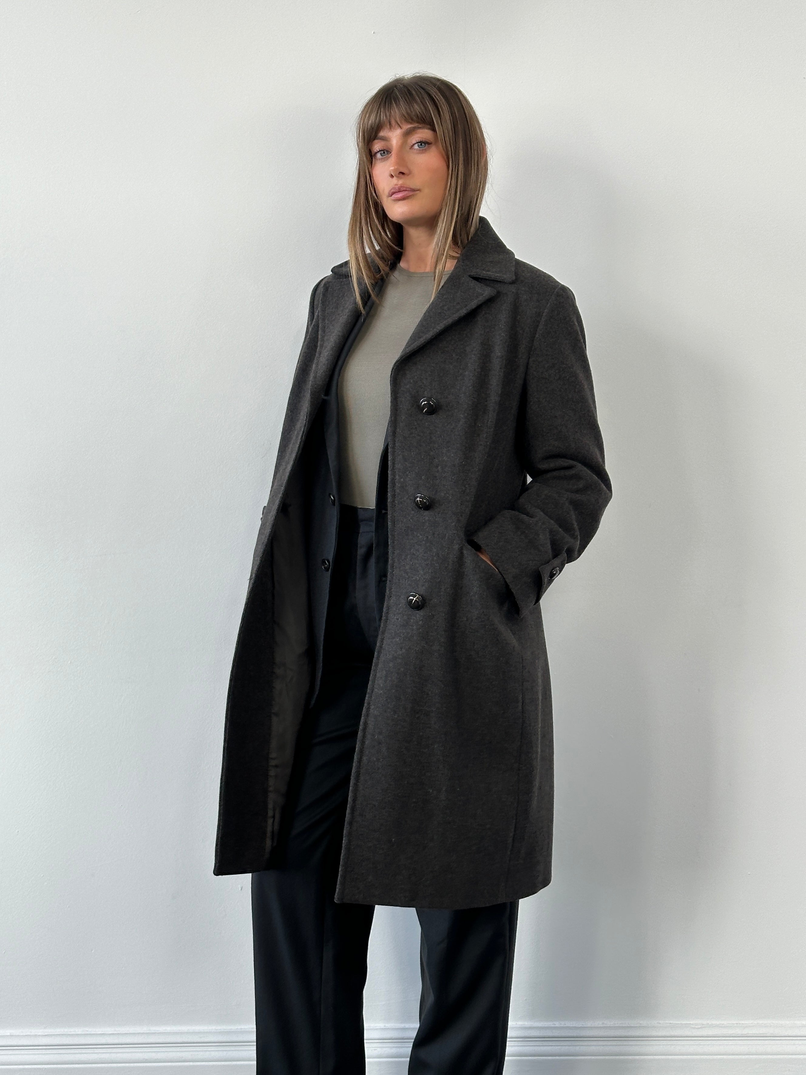 Marella 2000s wool single-breasted coat in size M, featuring classic design and tailored fit, displayed on a neutral background.