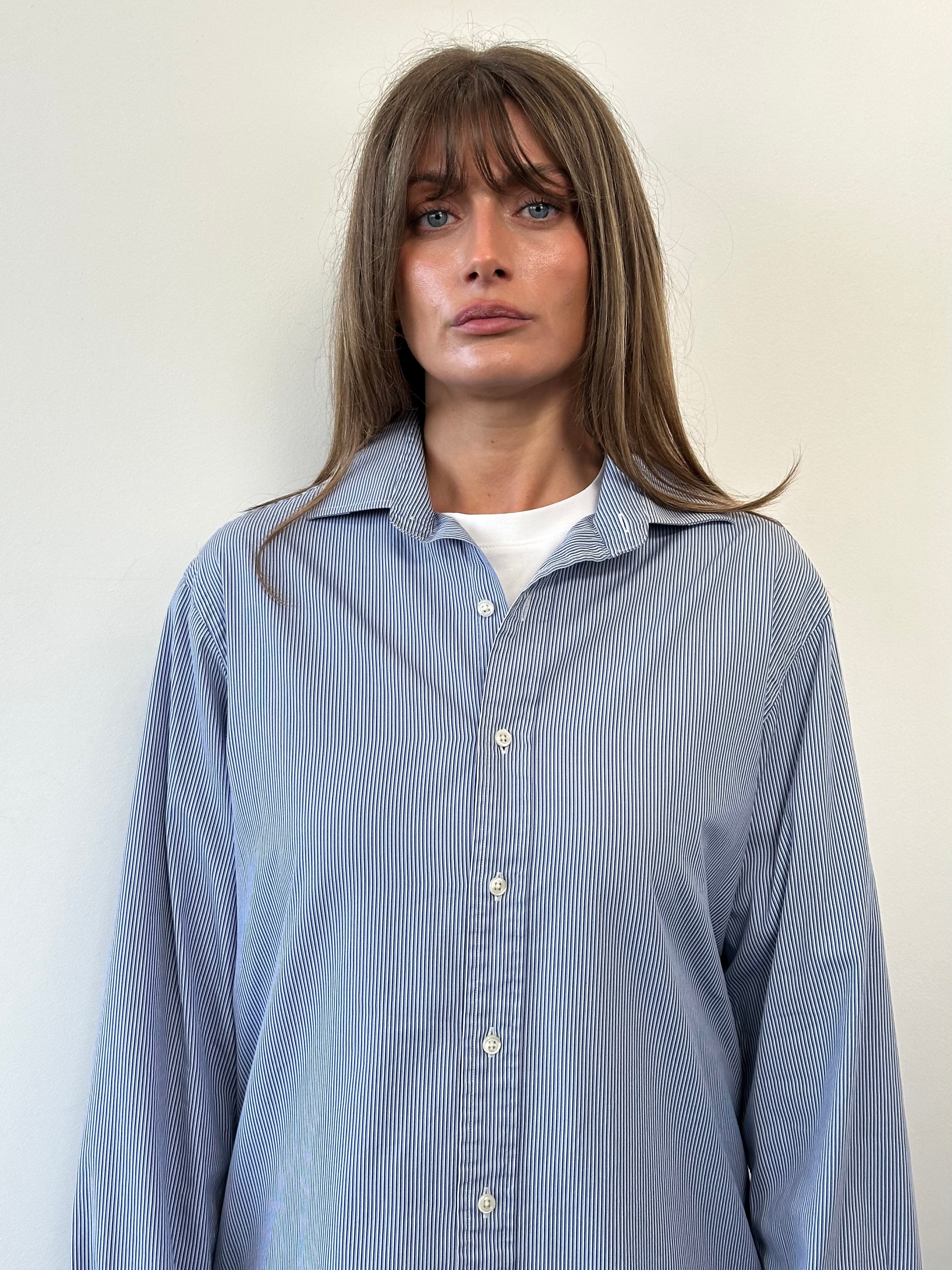 Ralph Lauren pure cotton stripe embroidery logo shirt in size L/XL, featuring classic design and embroidered Ralph Lauren logo.
