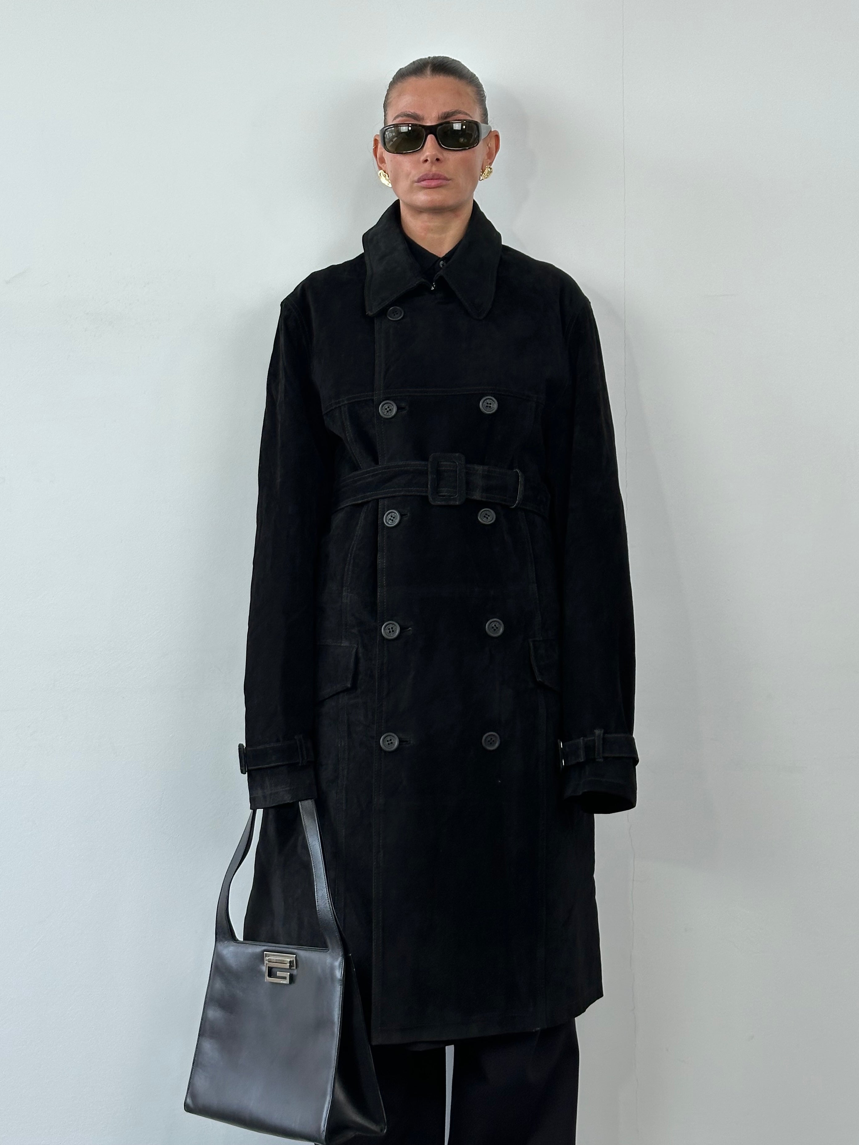 Calvin Klein 1990s suede belted trench coat in XXL, stylish leather jacket with classic design and belt detail.