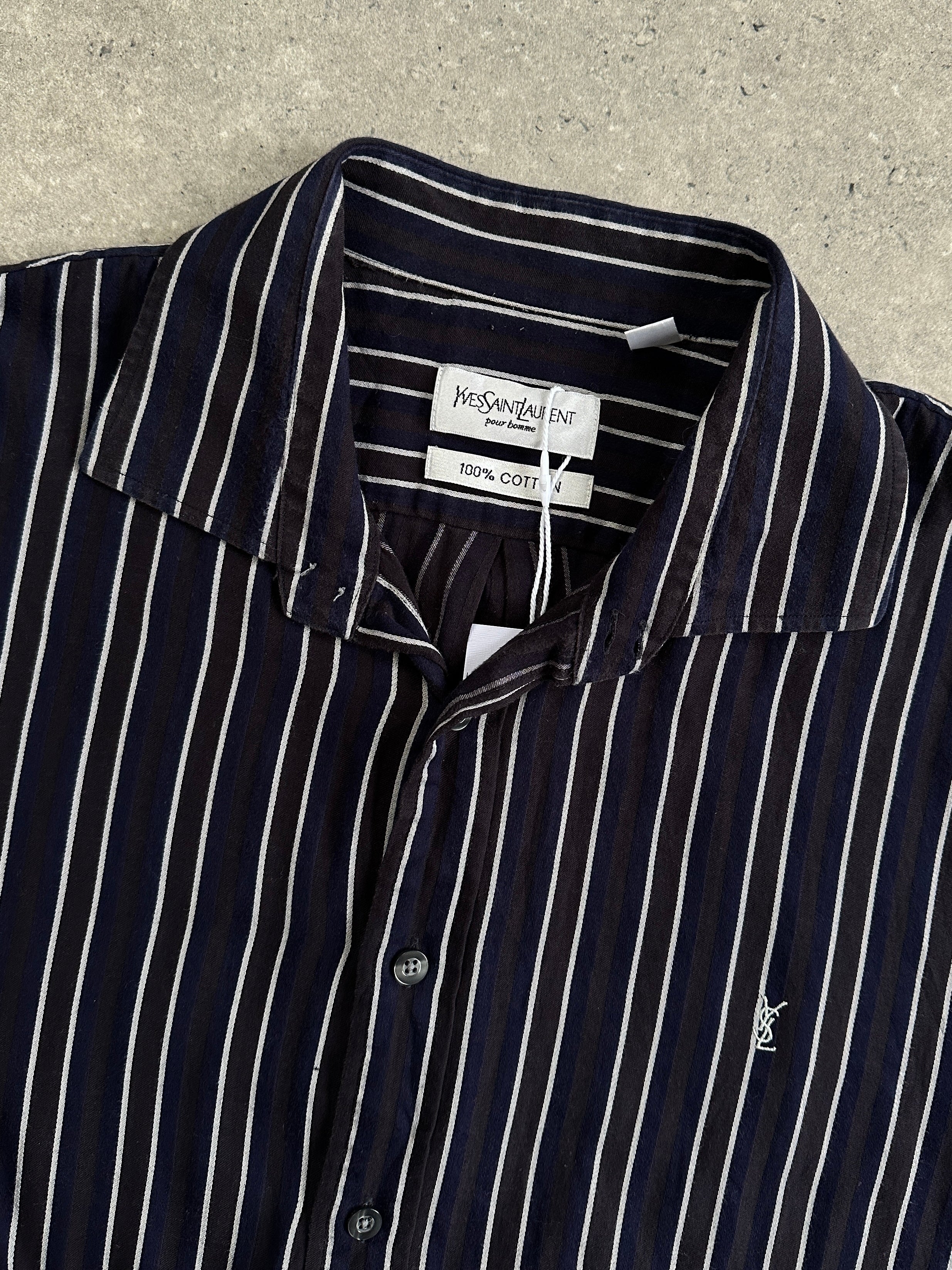 Yves Saint Laurent pinstripe pure cotton logo design shirt in XL, featuring classic pattern and tailored fit.