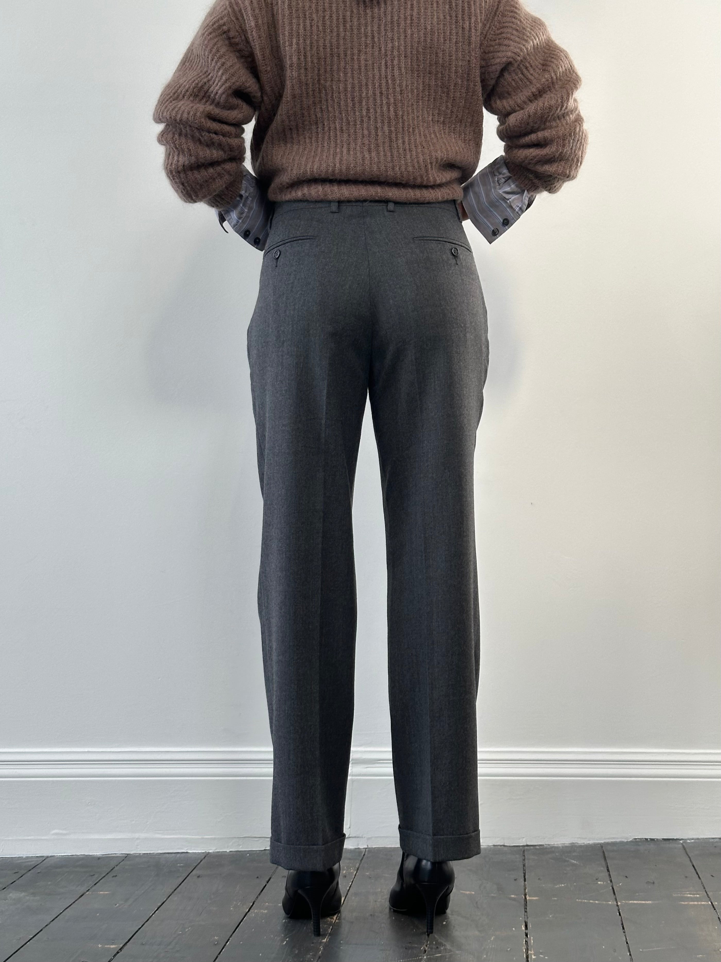 Conbipel pure brushed wool tailored trousers with straight-leg fit, W30 size, in a classic, professional style.