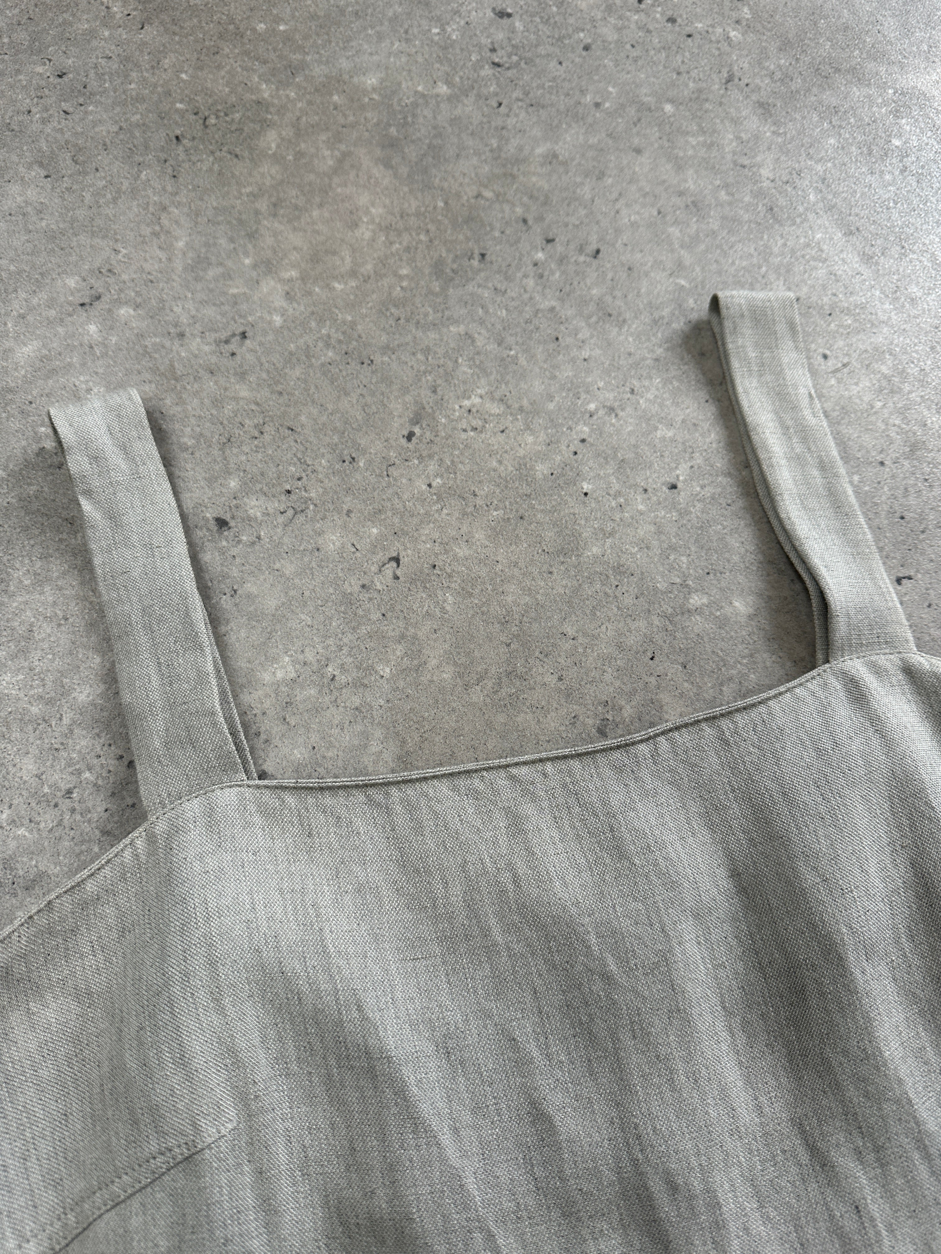 Marella linen midi dress in XS/S with a flowy silhouette, featuring a sleeveless design and a relaxed, stylish fit.