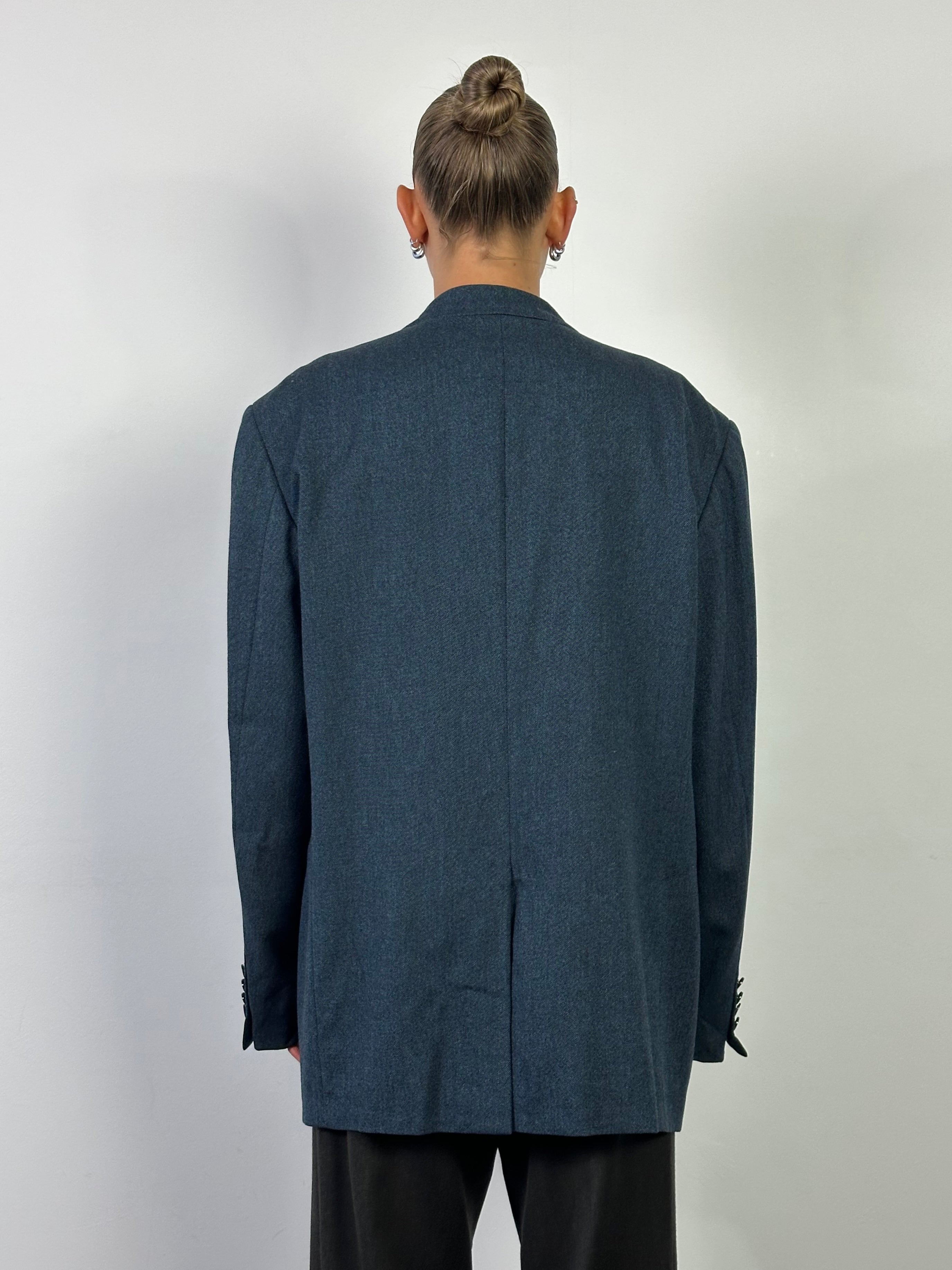 Yves Saint Laurent Rive Gauche 1990s bespoke button blazer in size 48R/XXL, tailored fit with classic lapel and vintage style.