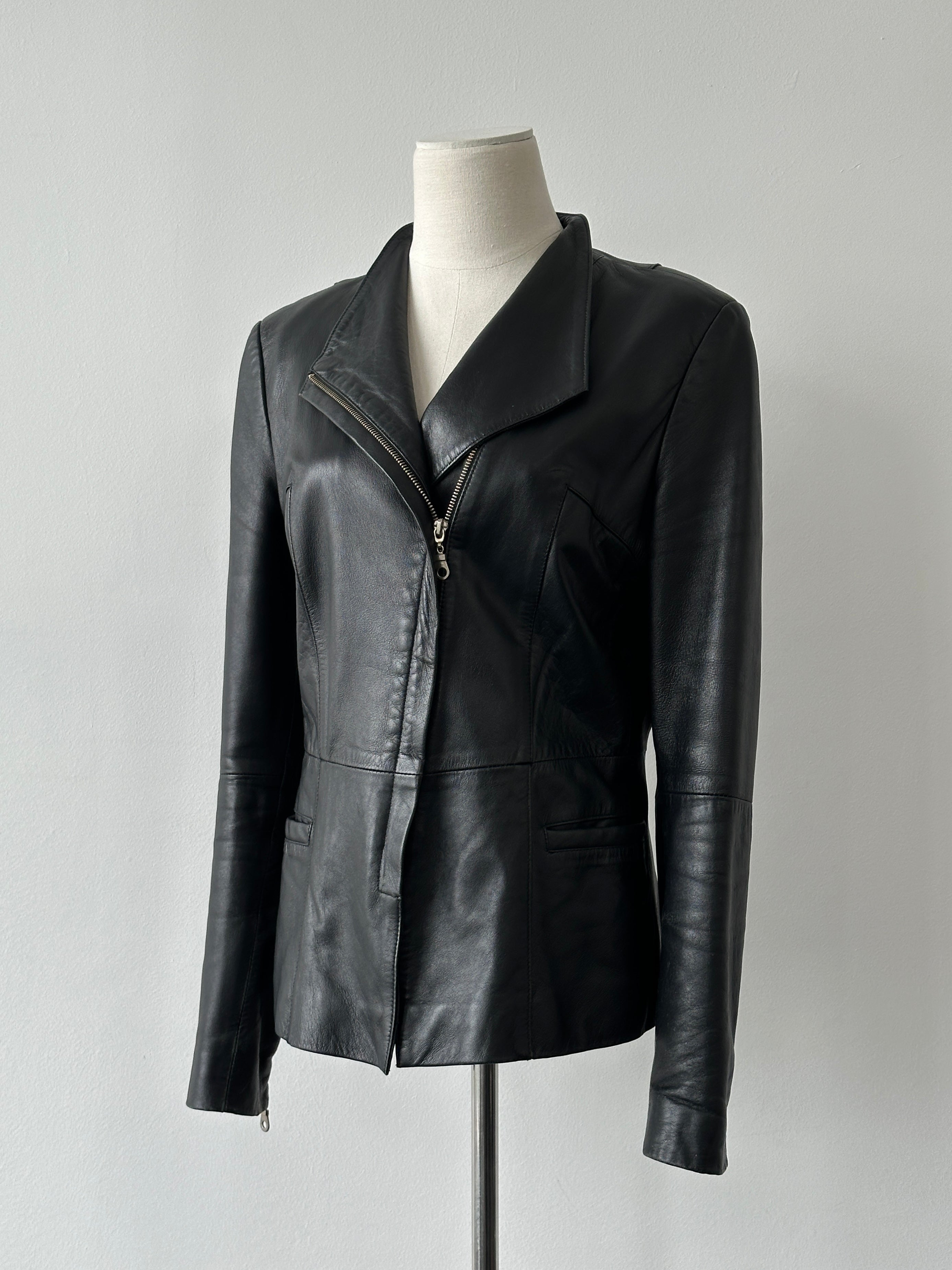 Vintage 1990s Asymmetric Fitted Leather Jacket - M