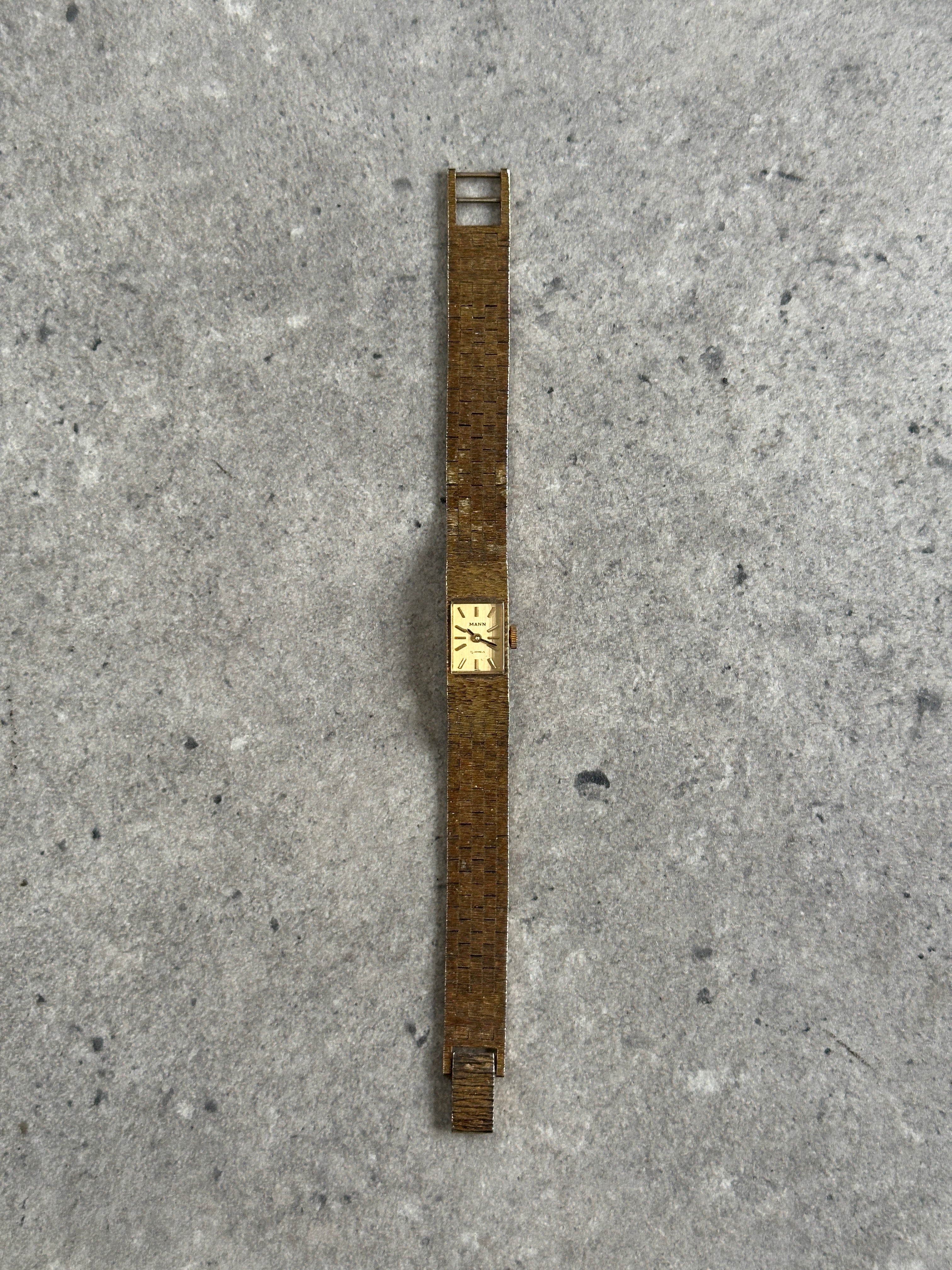 Mann 1970s Swiss 17 Jewel Mechanical Bracelet Watch