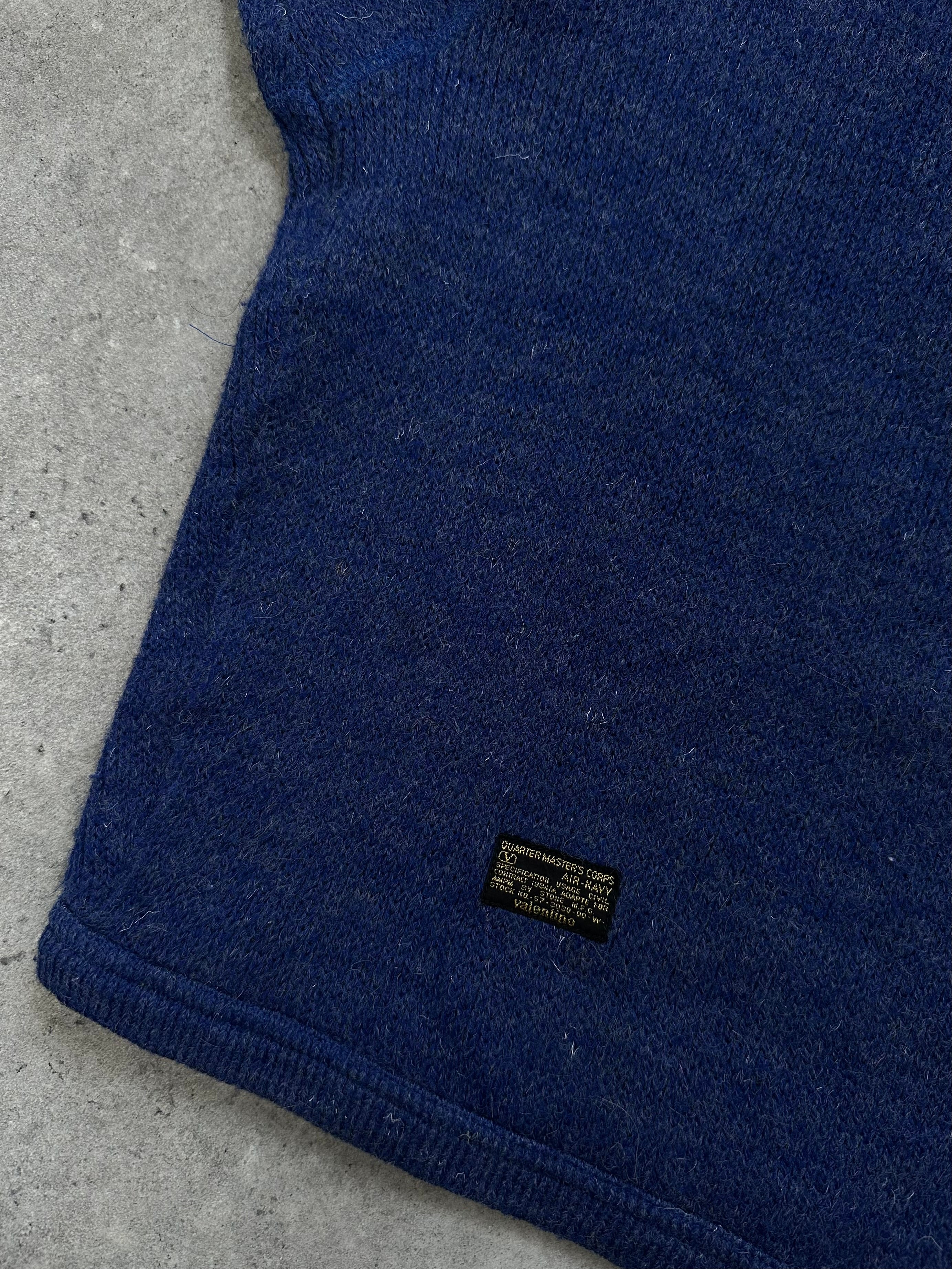 Valentino 1990s wool logo cropped knitted jumper in gray, featuring a classic design and brand logo, size M.