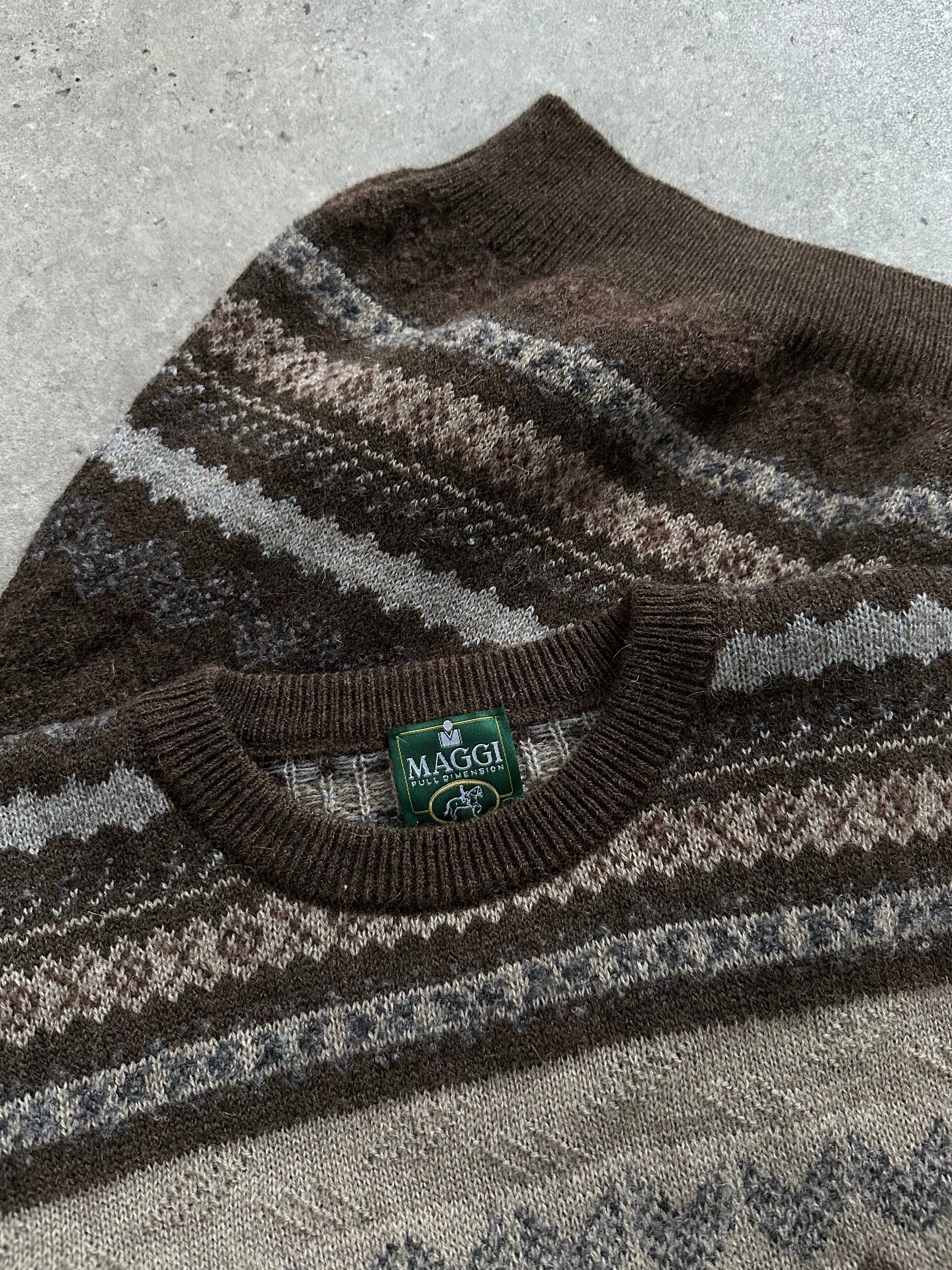 Vintage 1990s Italian wool and alpaca patterned knit jumper, XL size, featuring classic retro design and cozy textured fabric.