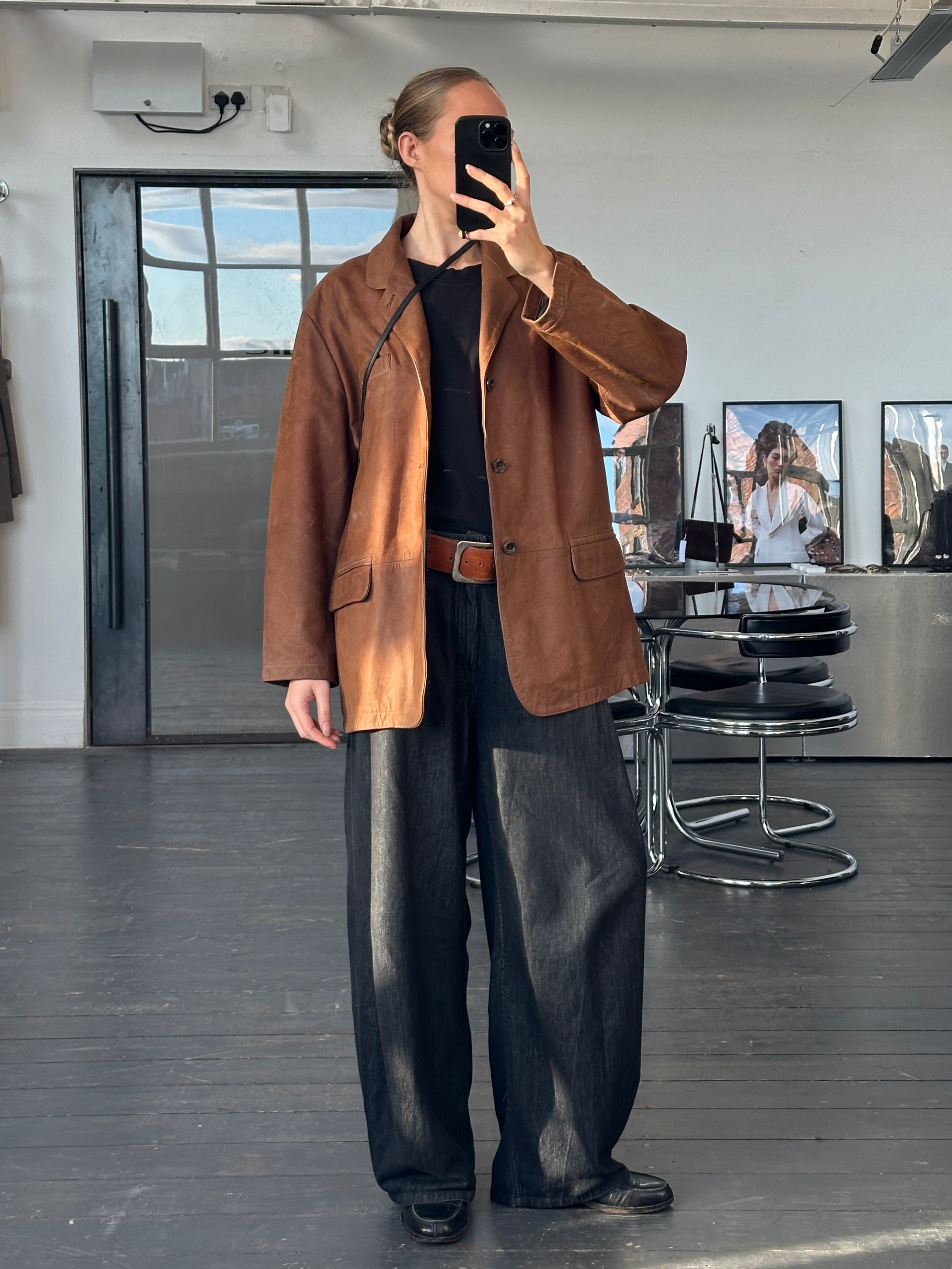 Marlboro Classics 1990s leather jacket in size L/XL, featuring classic design and genuine leather material.