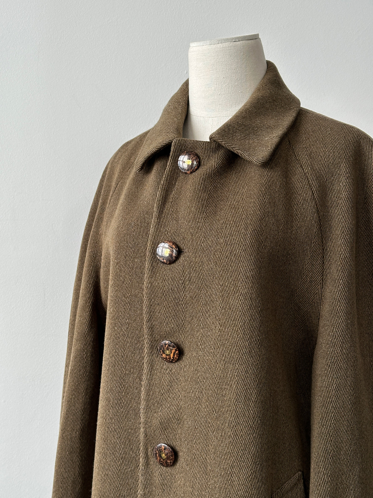 Italian Vintage 1990s Wool Herringbone Single Breasted Coat - L