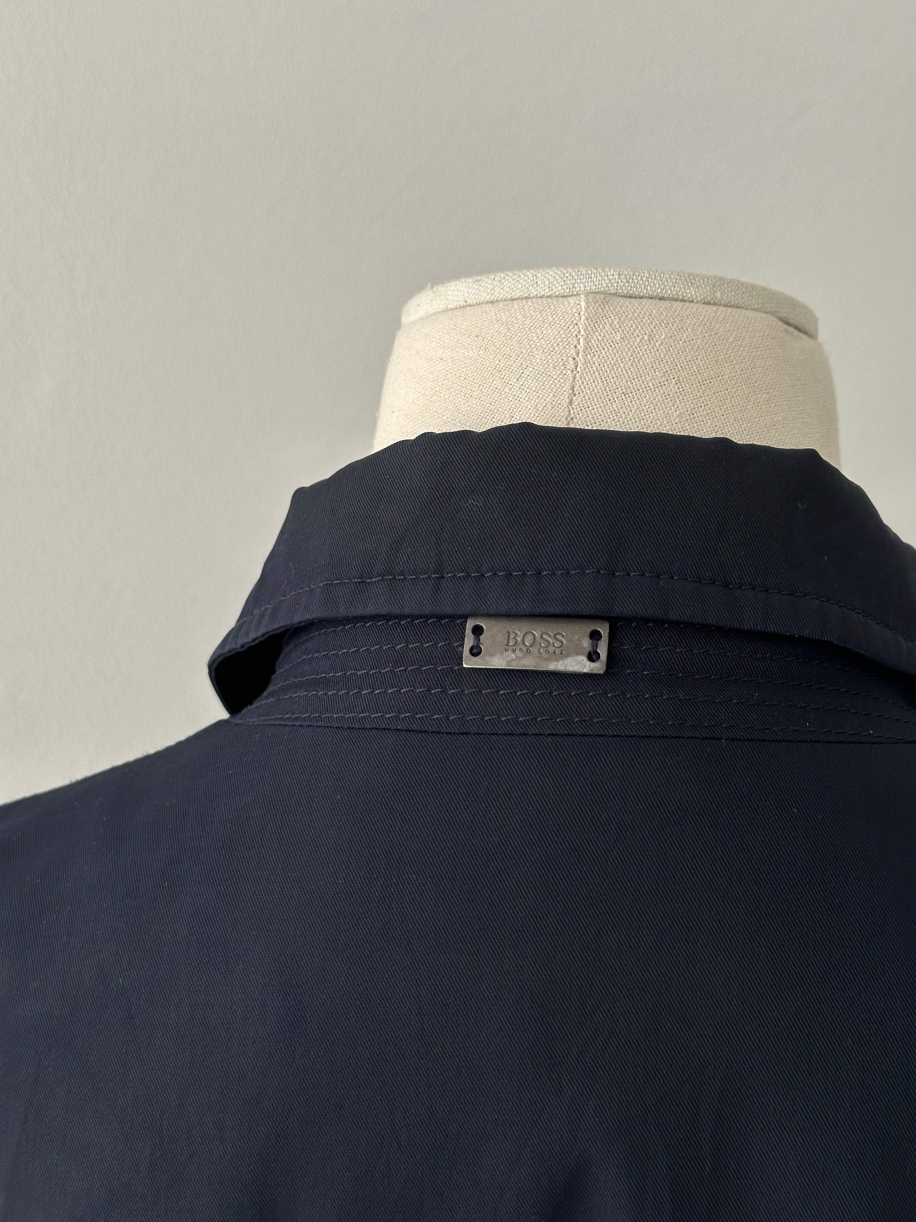 Hugo Boss 2000s cotton water-repellent trench coat in size L, beige color, featuring classic design with button details and belt.