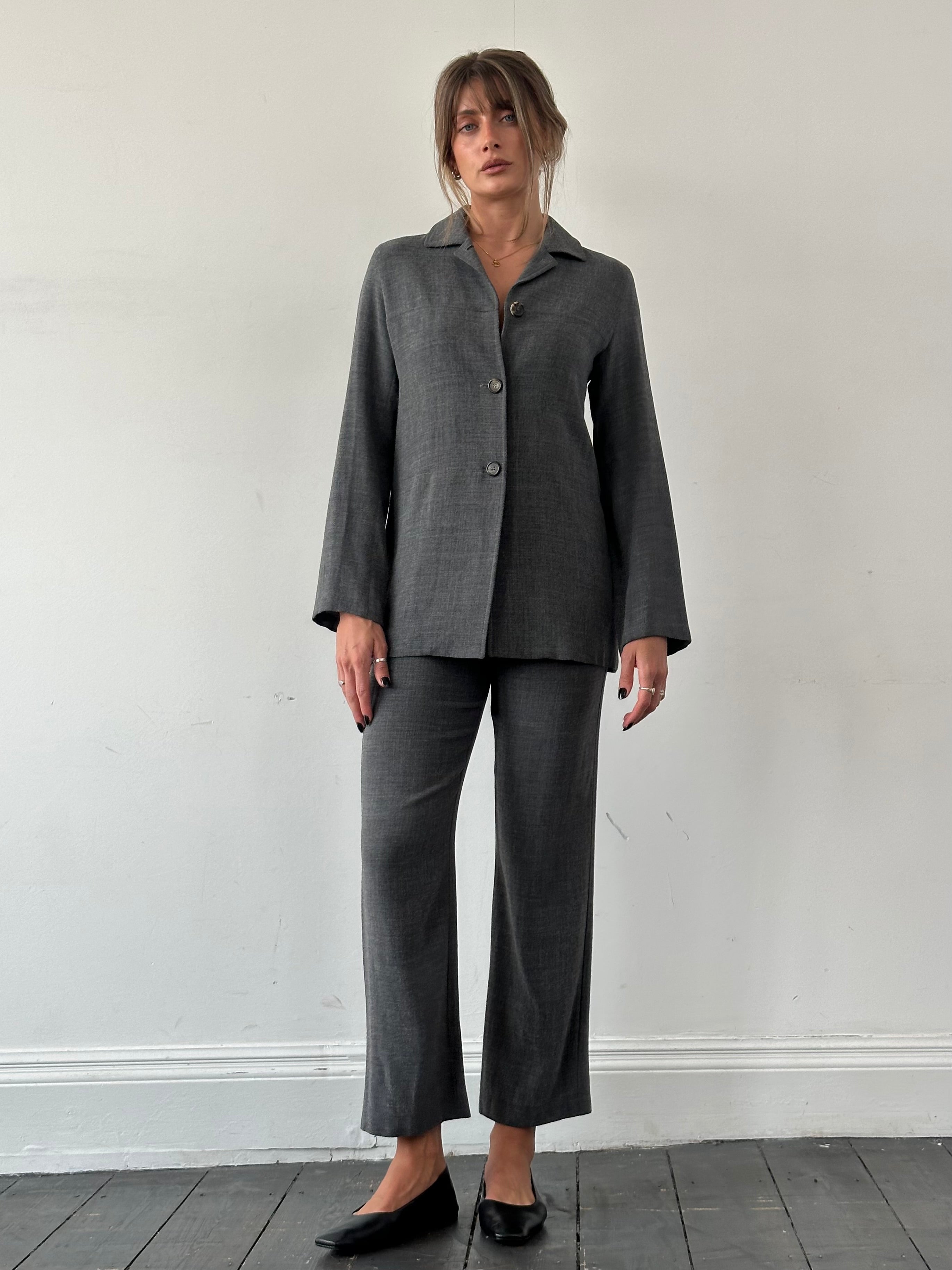 Marella wool two-piece trouser and jacket set featuring a tailored blazer and matching trousers in neutral tones.