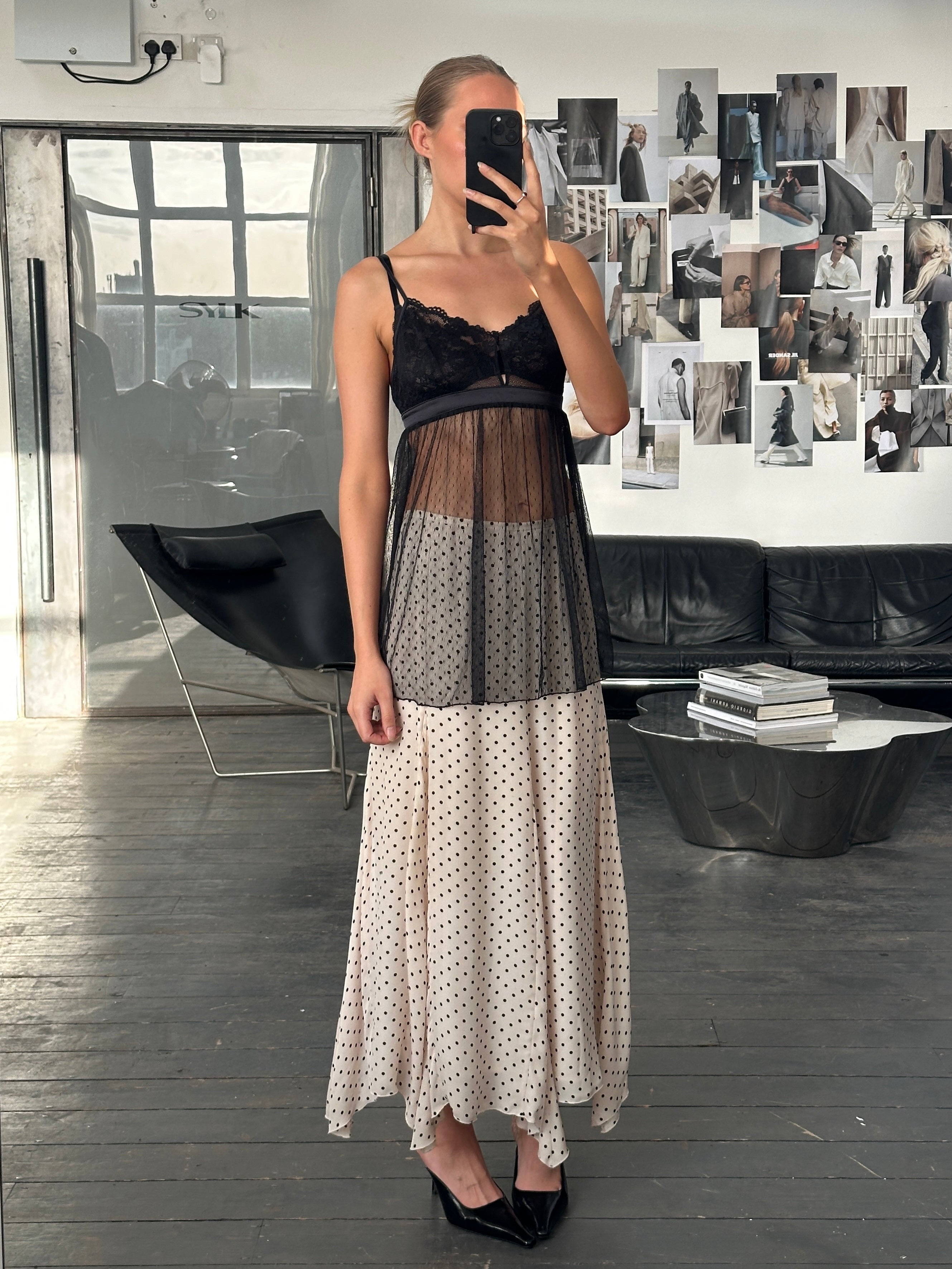 Vintage 2000s lace satin babydoll cami top in XS-M, featuring delicate lace details and silky fabric.