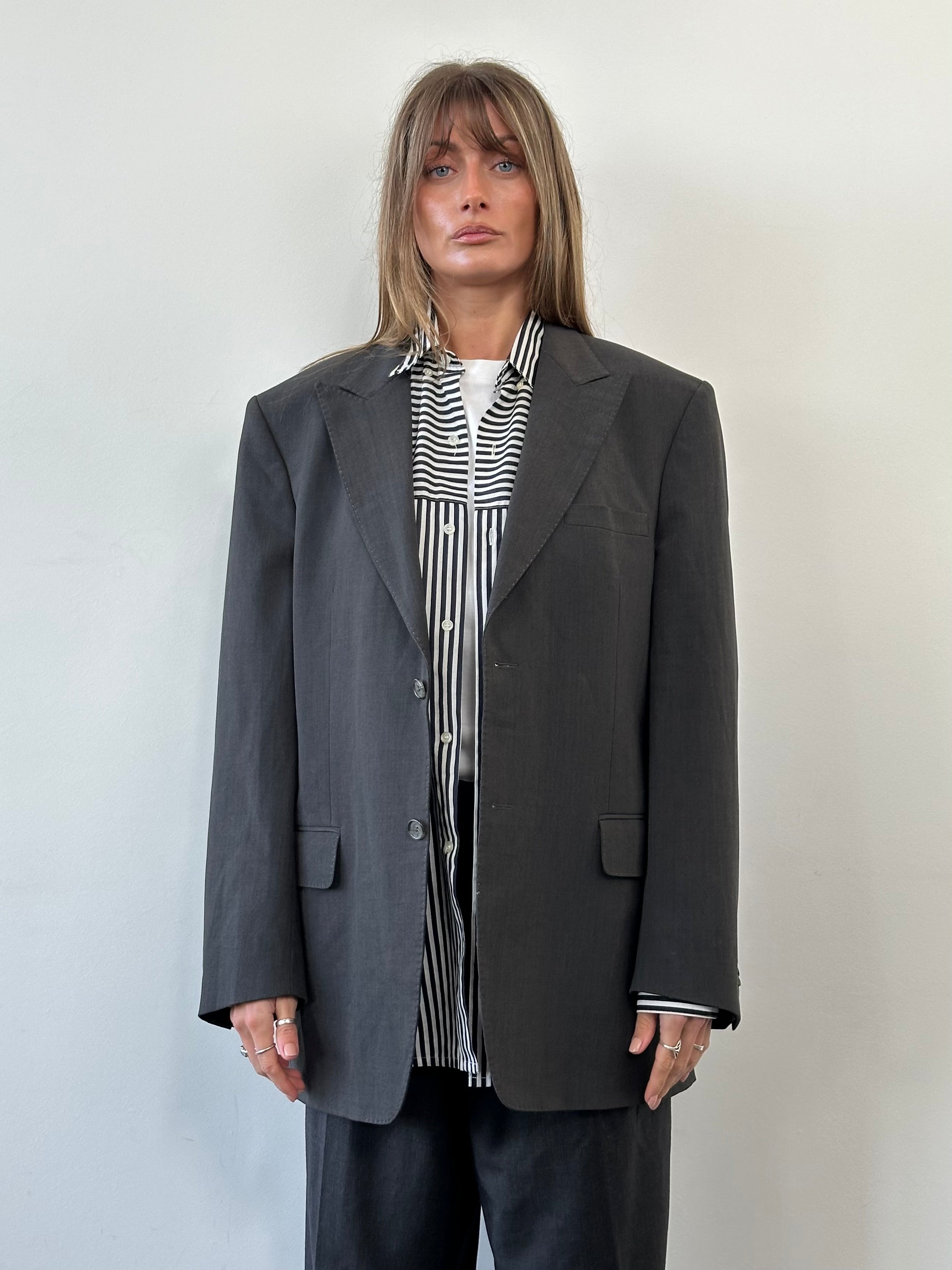 Versace Collection 2000s wool single-breasted blazer in size 42R/XL, dark tailored men's jacket with classic lapels.