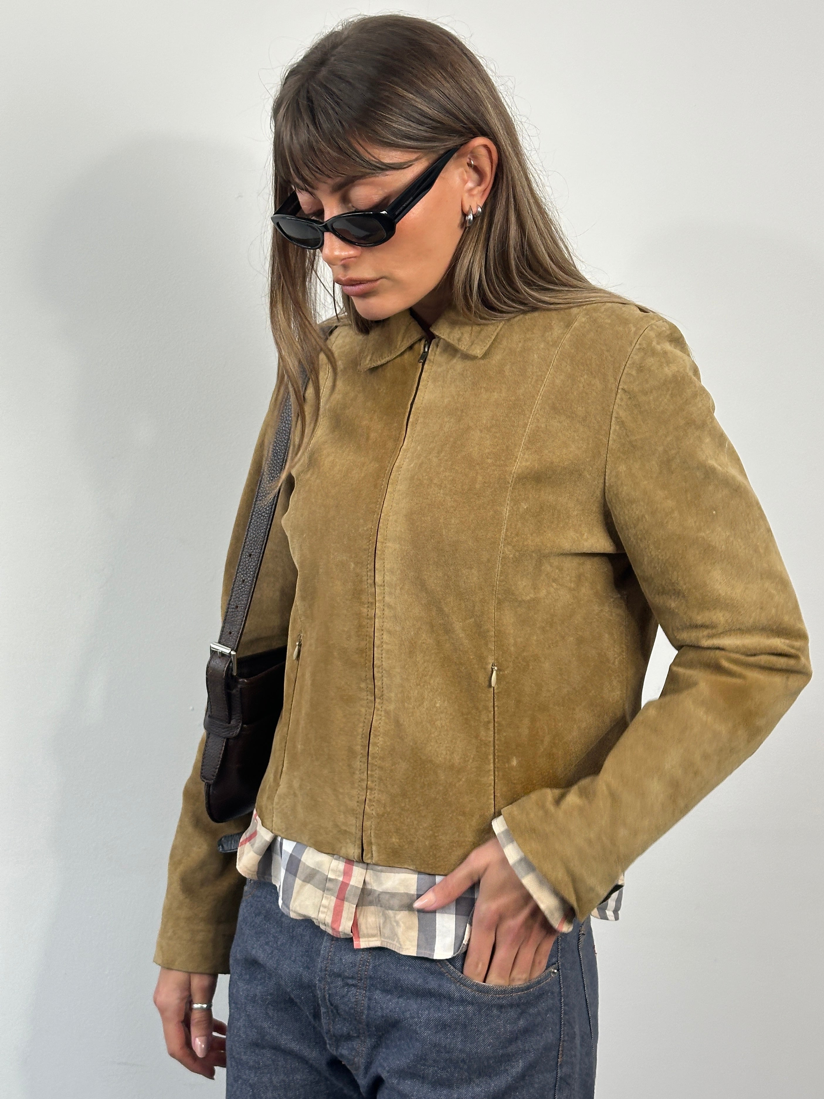 Vintage 1990s suede leather jacket in size small, stylish and classic vintage men's or women's jacket with soft suede texture.