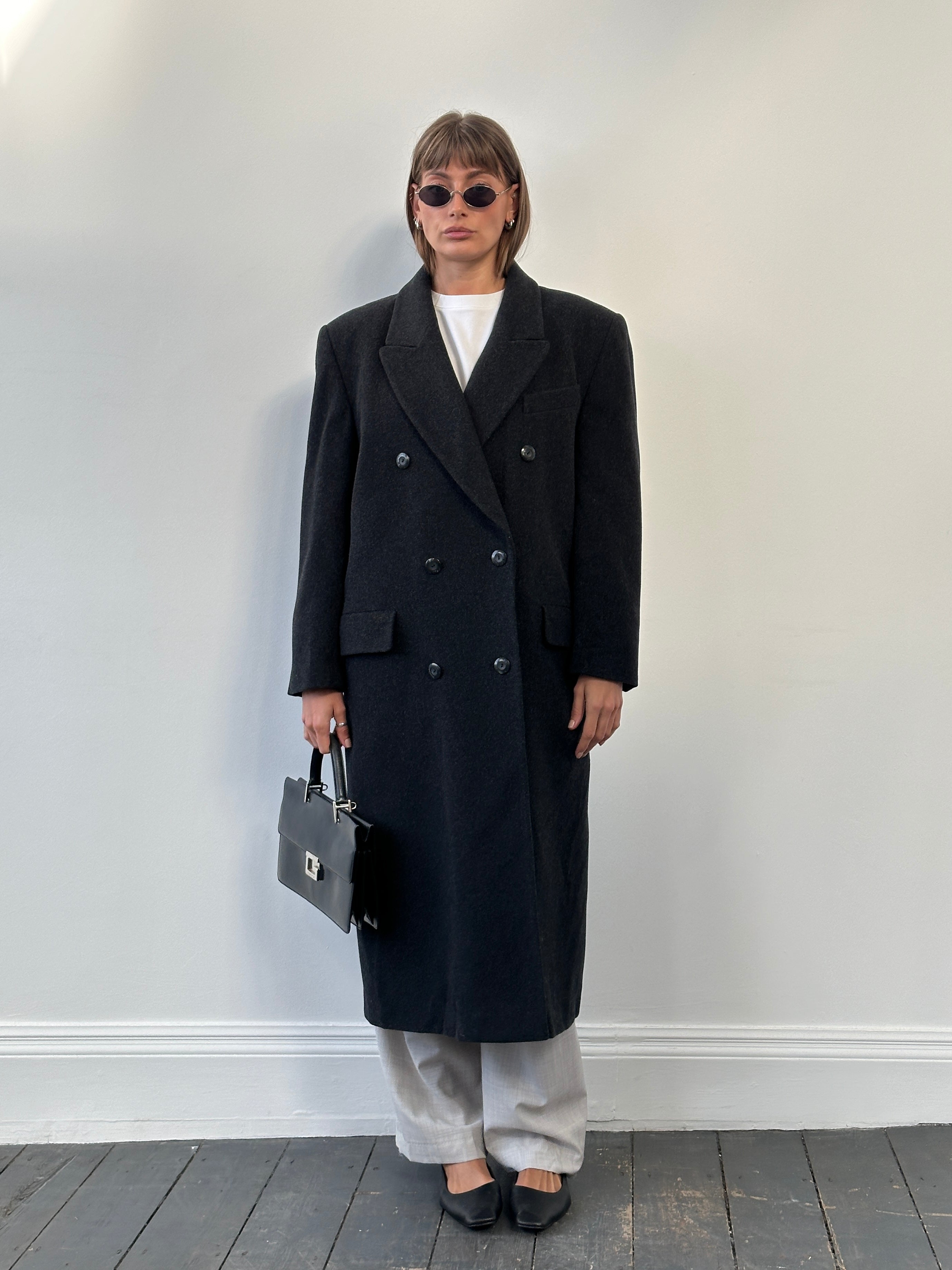 Vintage Italian 1980s double-breasted wool coat in XL, featuring classic vintage style and tailored design.