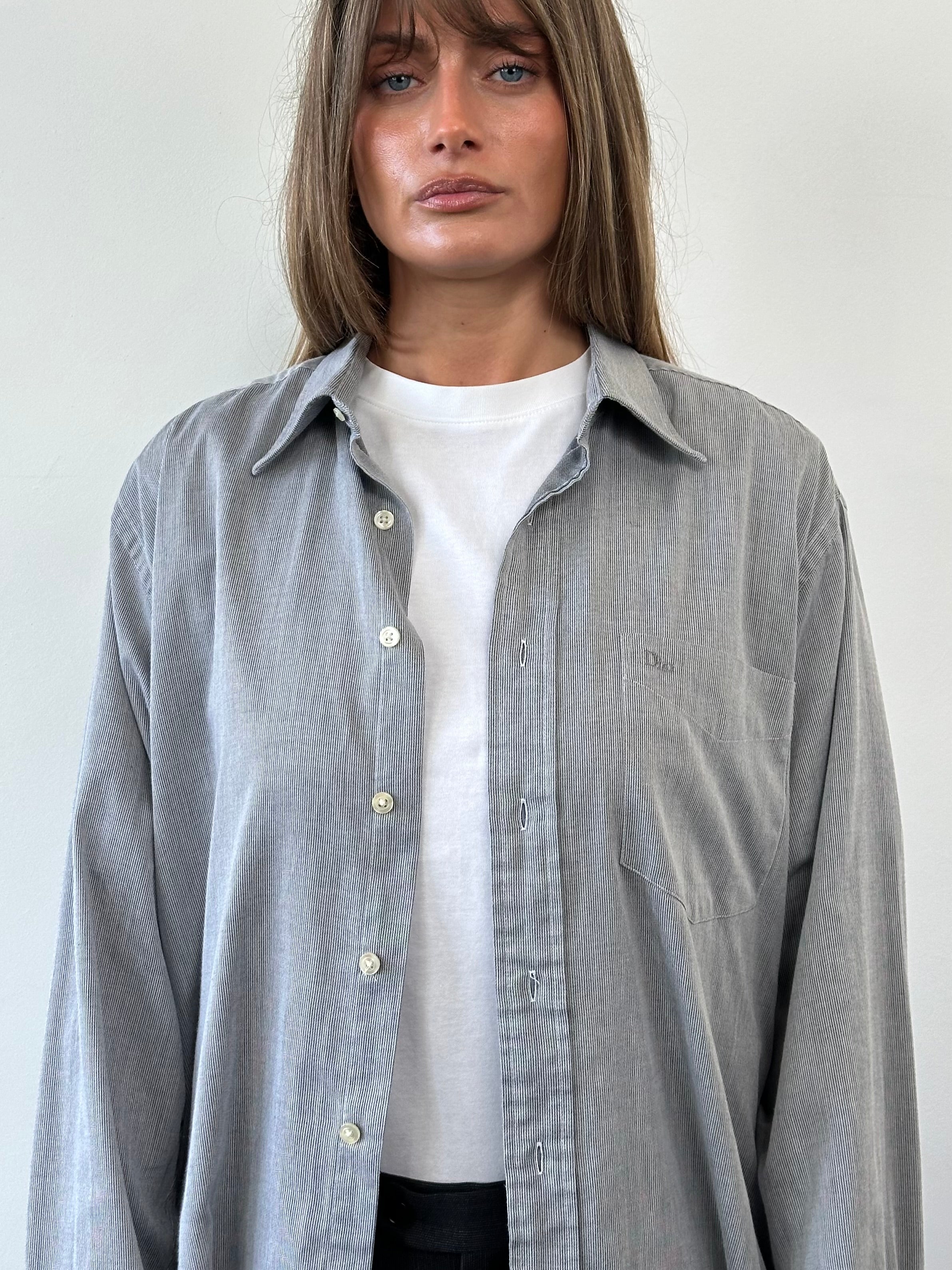 Christian Dior cotton logo shirt in size L/XL, featuring the brand's signature design and stylish casual fit.