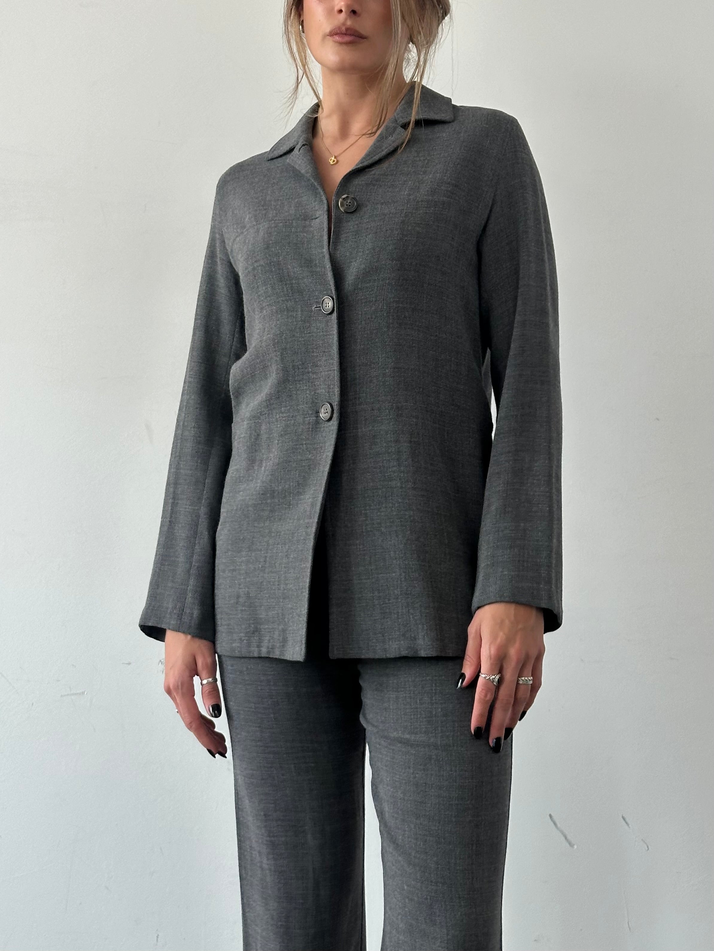Marella wool two-piece trouser and jacket set, featuring a tailored jacket and matching trousers in a stylish, professional look.
