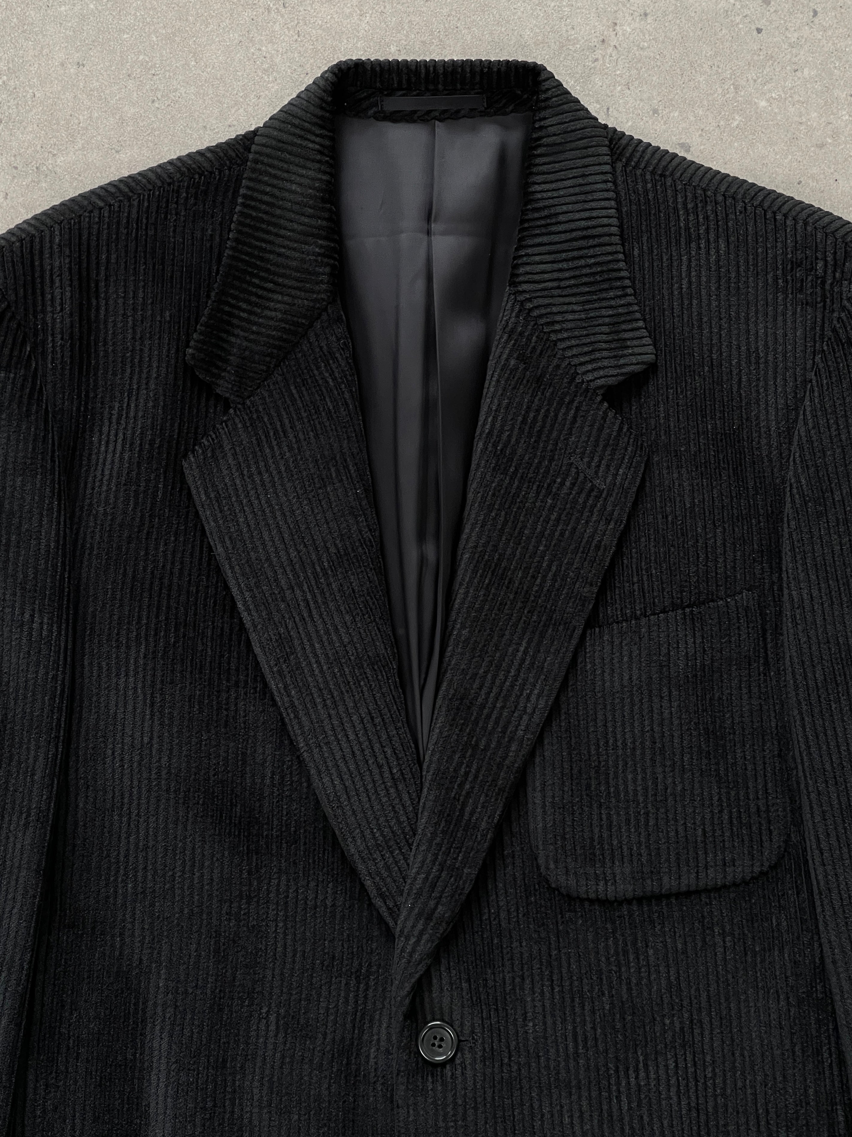 Christian Dior Monsieur 1990s corduroy single-breasted blazer in size 40R/M, navy blue fabric, classic tailored fit.
