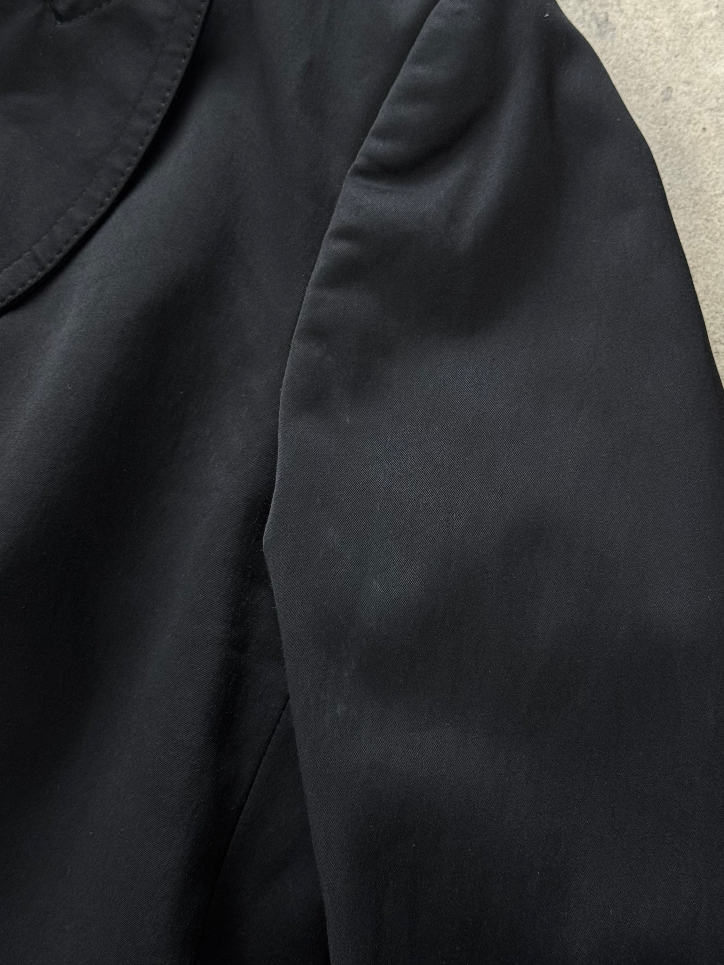 Moschino 2000s Dagger Collar cotton fitted blazer in XS, featuring a stylish collar and tailored fit, displayed on a mannequin.