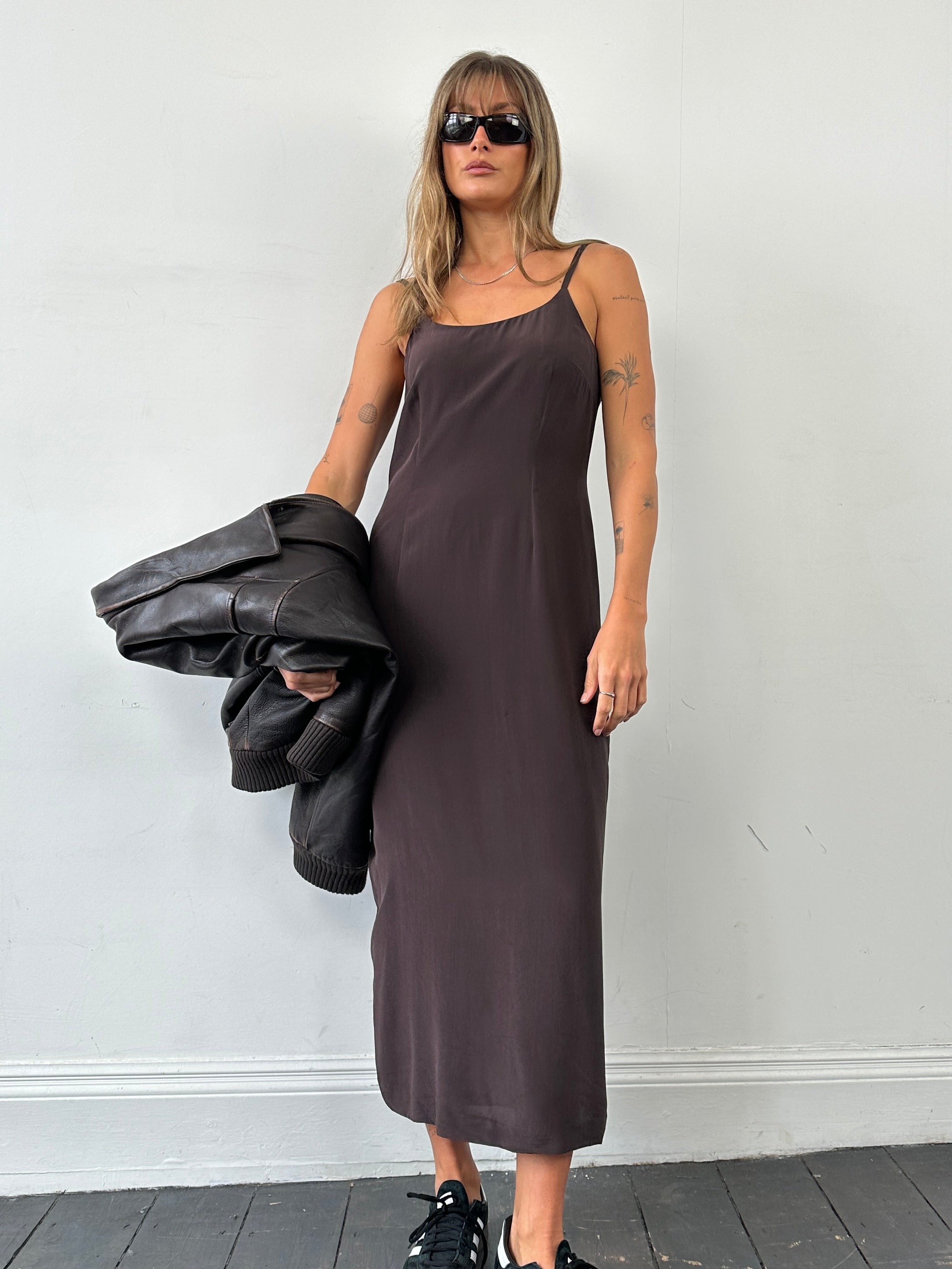 Laura Ashley pure silk floor-length slip dress in size M, elegant black dress with smooth silk fabric and flowing silhouette.
