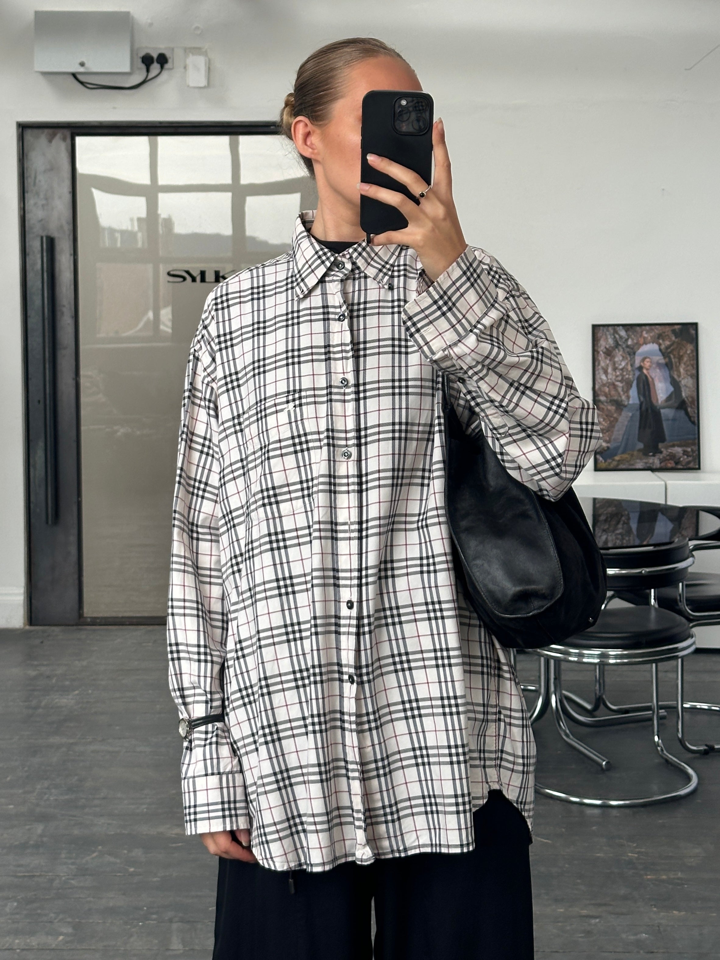 Burberry London 2000s Nova Check cotton logo shirt in XL, featuring the iconic check pattern and classic collar.