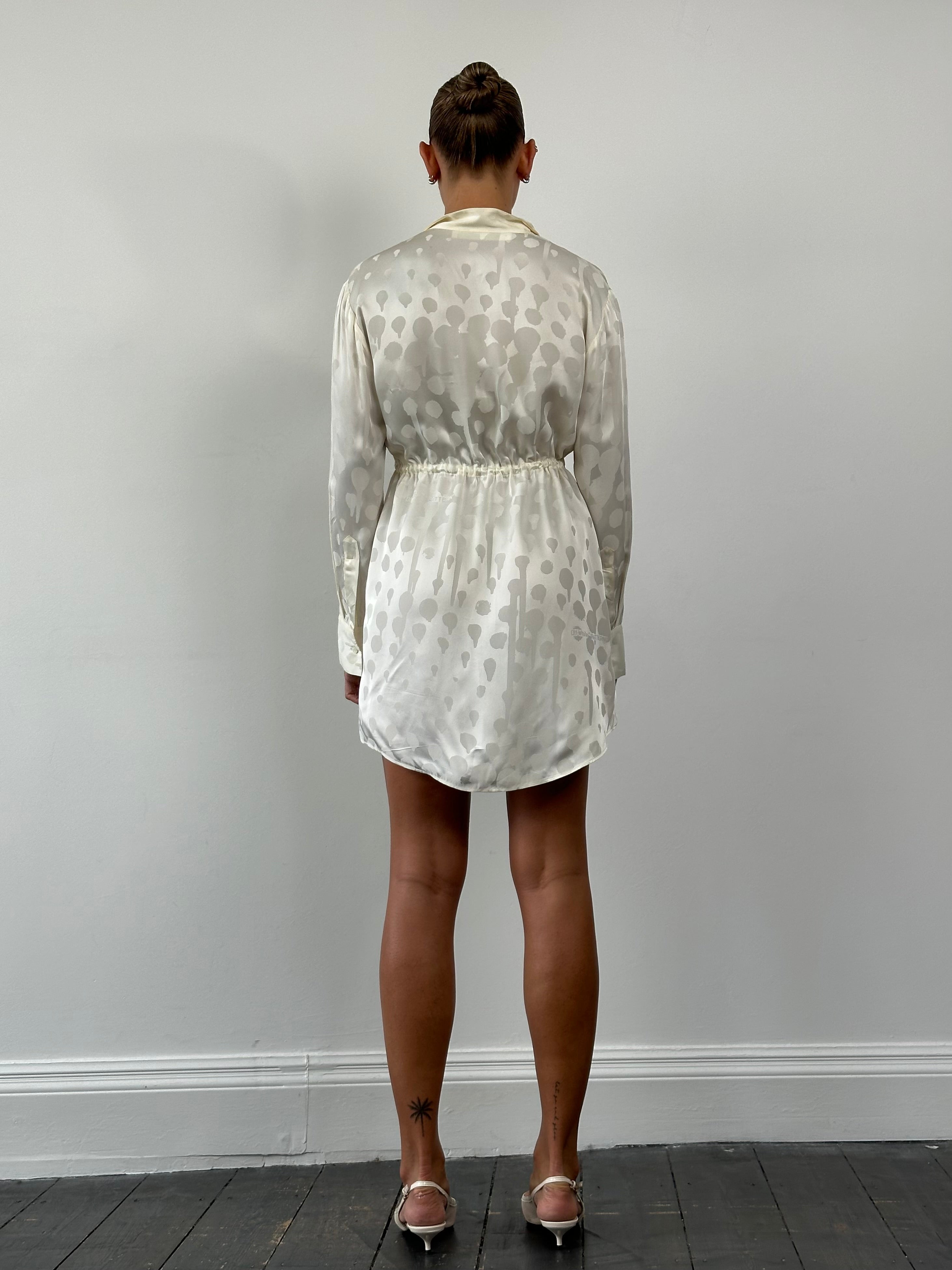 Off-White two-piece cami and shirt dress set in patterned fabric, featuring a relaxed fit and stylish design.