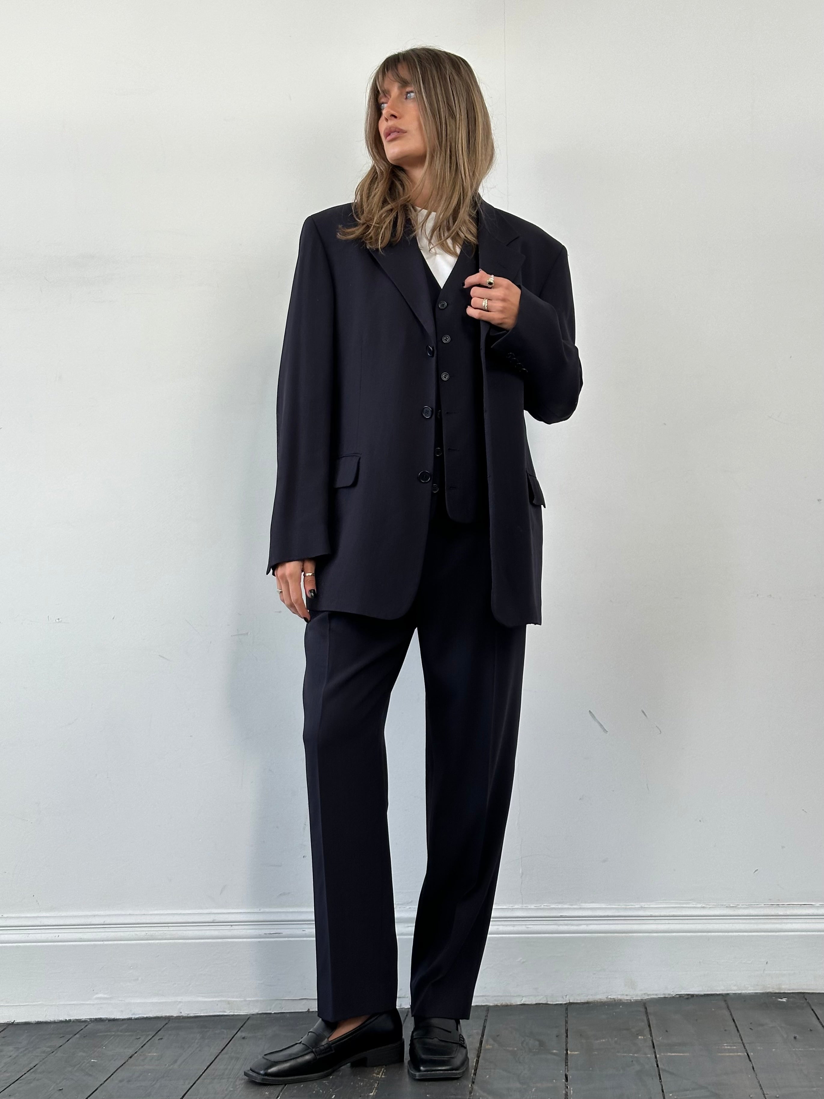 Yves Saint Laurent Pour Homme pure wool three-piece suit in size 44R/W36, featuring tailored jacket, vest, and trousers in classic style.