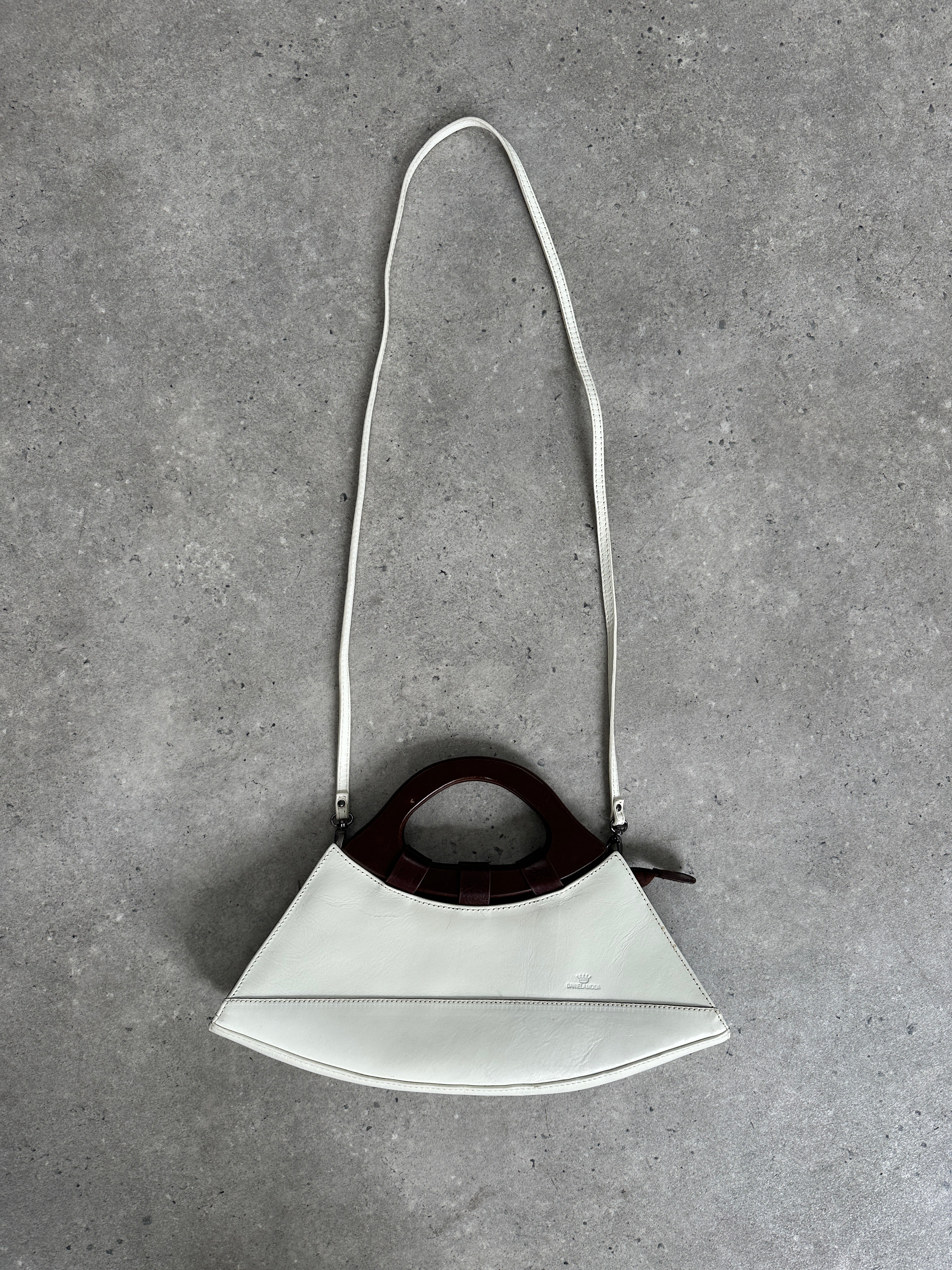 Italian Vintage 1990s Leather Crossbody Bag