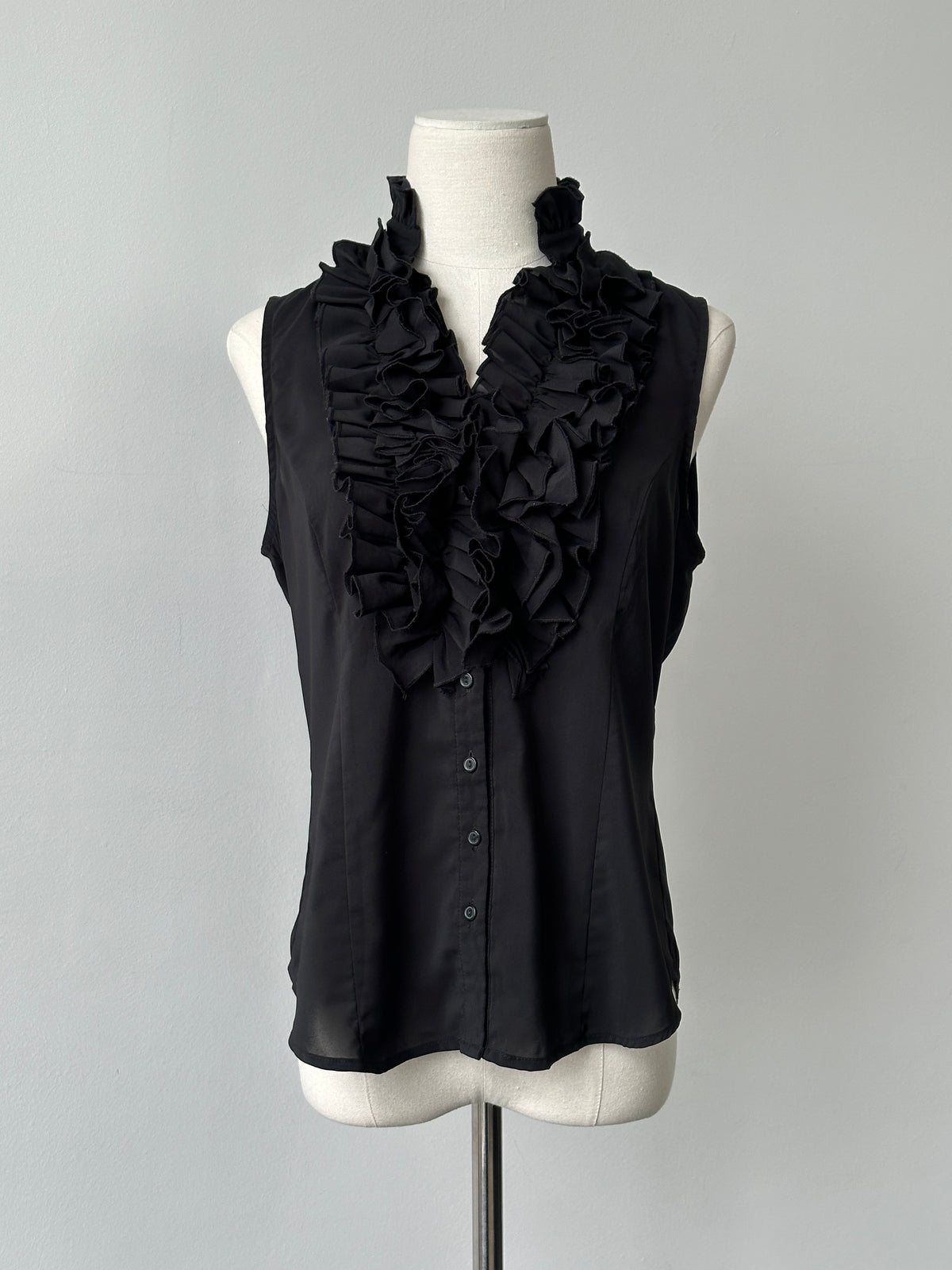 Vintage 2000s Sleevless Ruffle Top - S-M