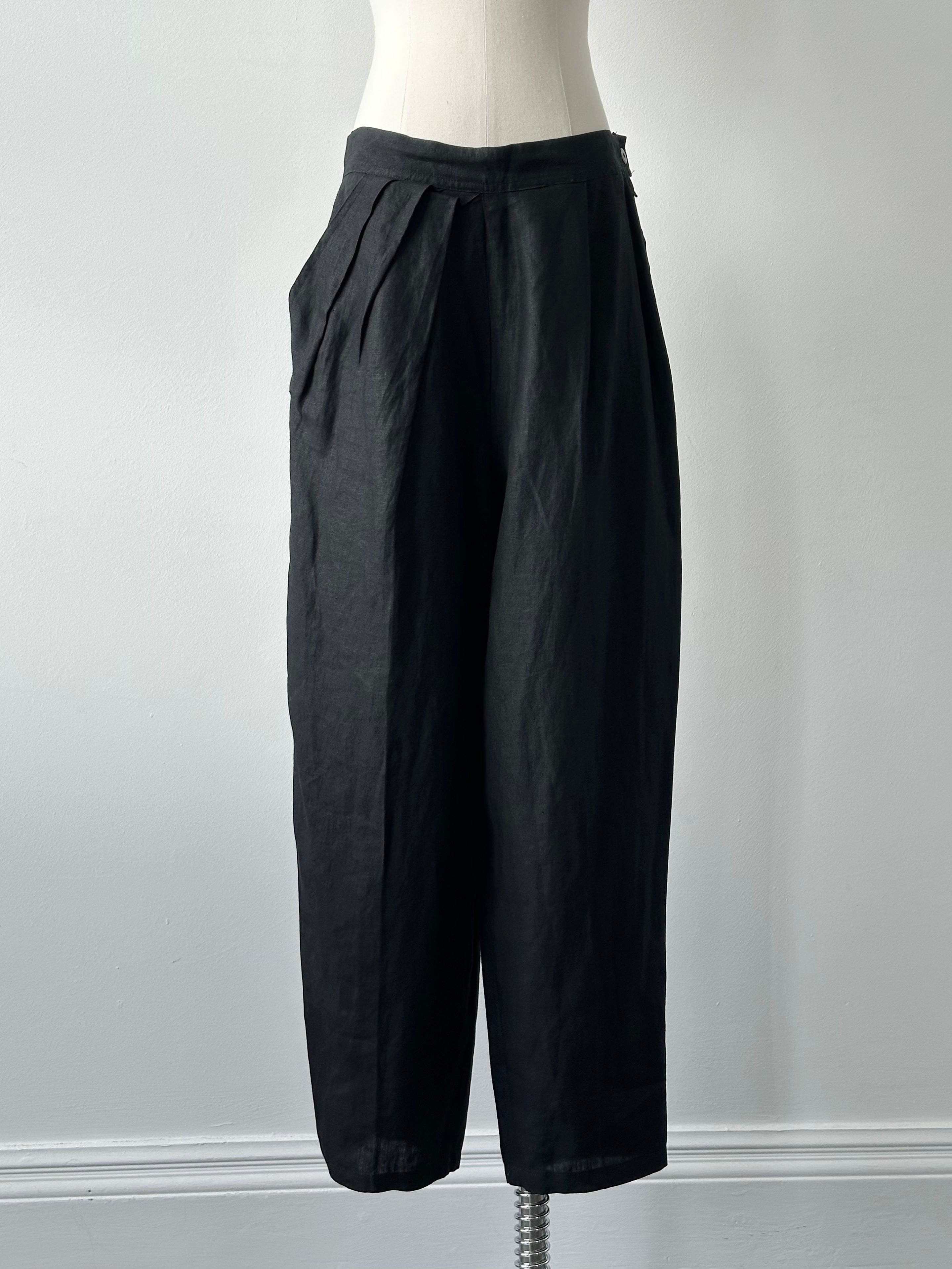 Max Mara 1990s Pure Linrn Pleated Trouser - W28