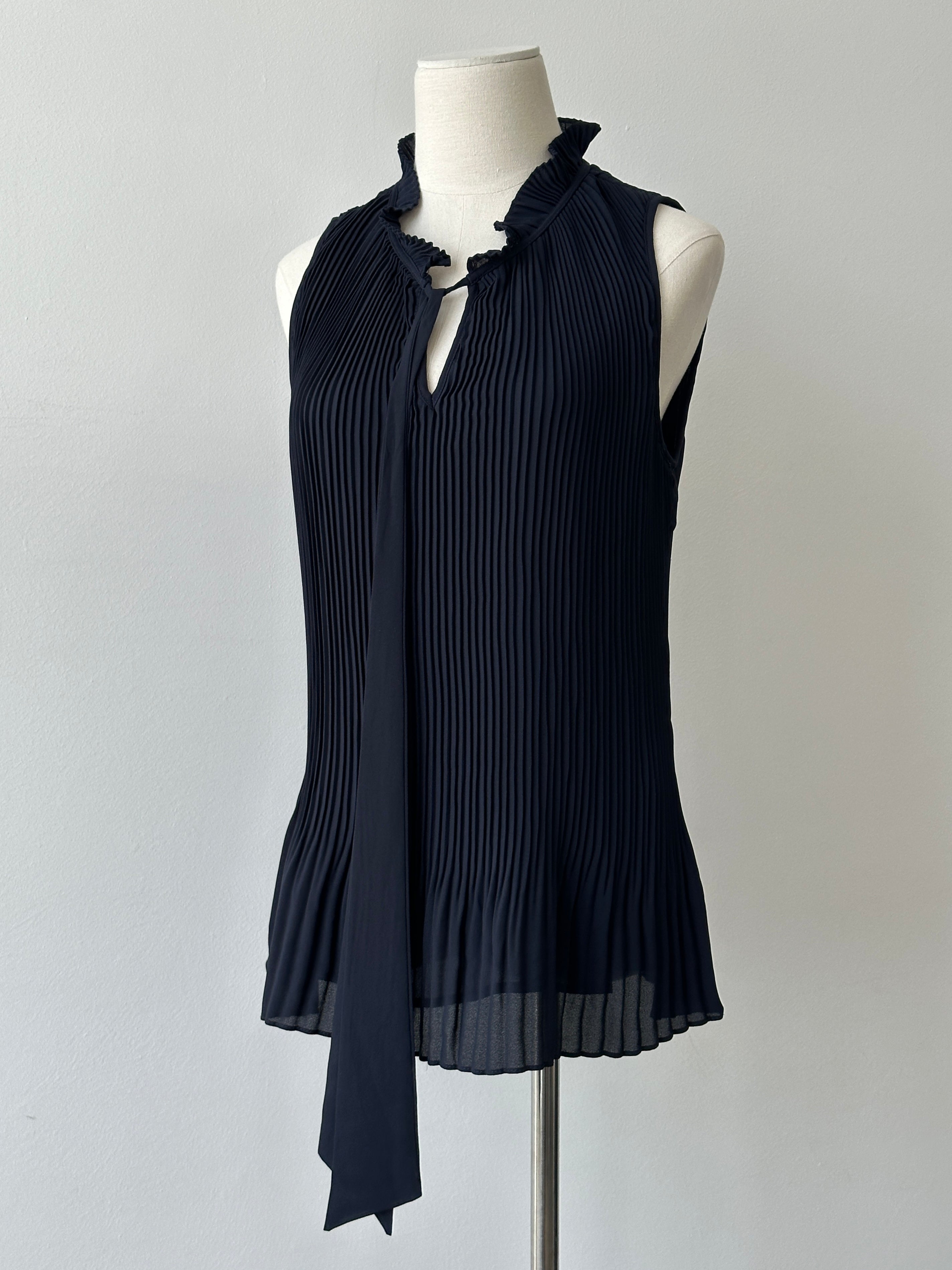 DKNY 2000s Pleated Sleeveless Tie Top - L