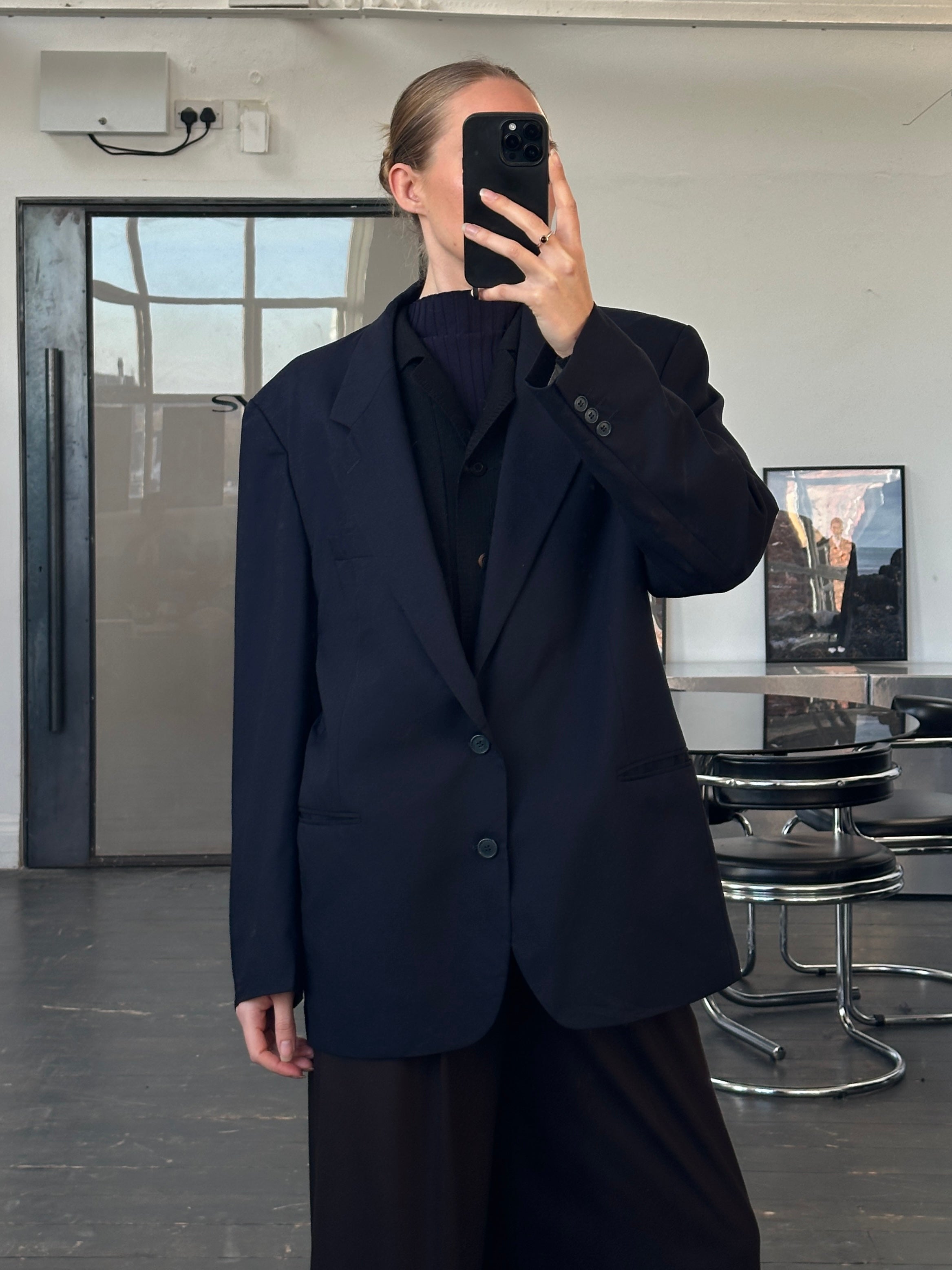 Yves Saint Laurent men's 1990s pure wool single-breasted blazer in size 44R/XL, tailored fit with classic lapel and button closure.