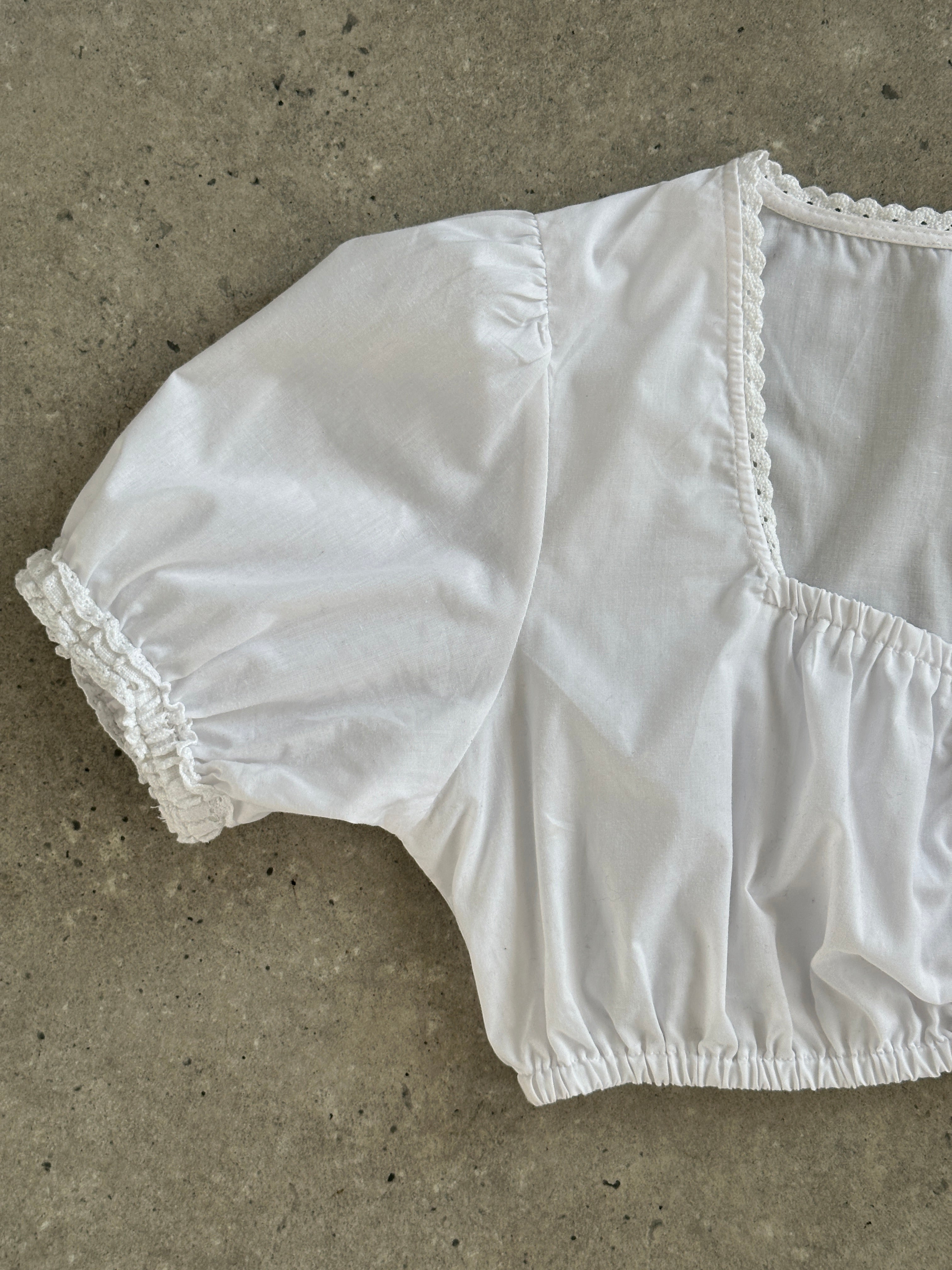 Vintage 2000s Ruched Trachten Cotton Crop Blouse Top - M - SYLK