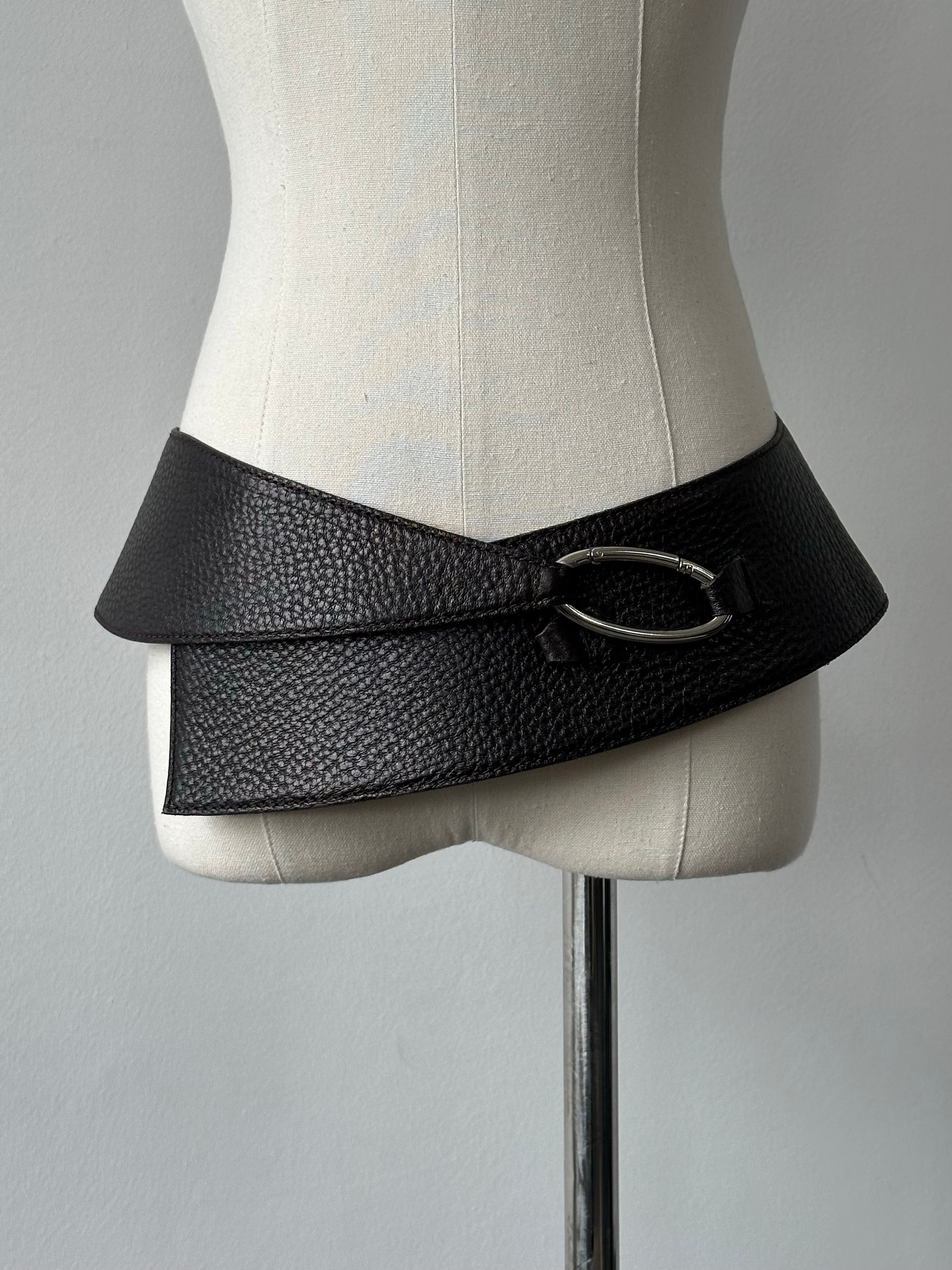 Rene Lezard 2000s leather chunky belt in black with large buckle, size W32-34, displayed flat on a neutral background.