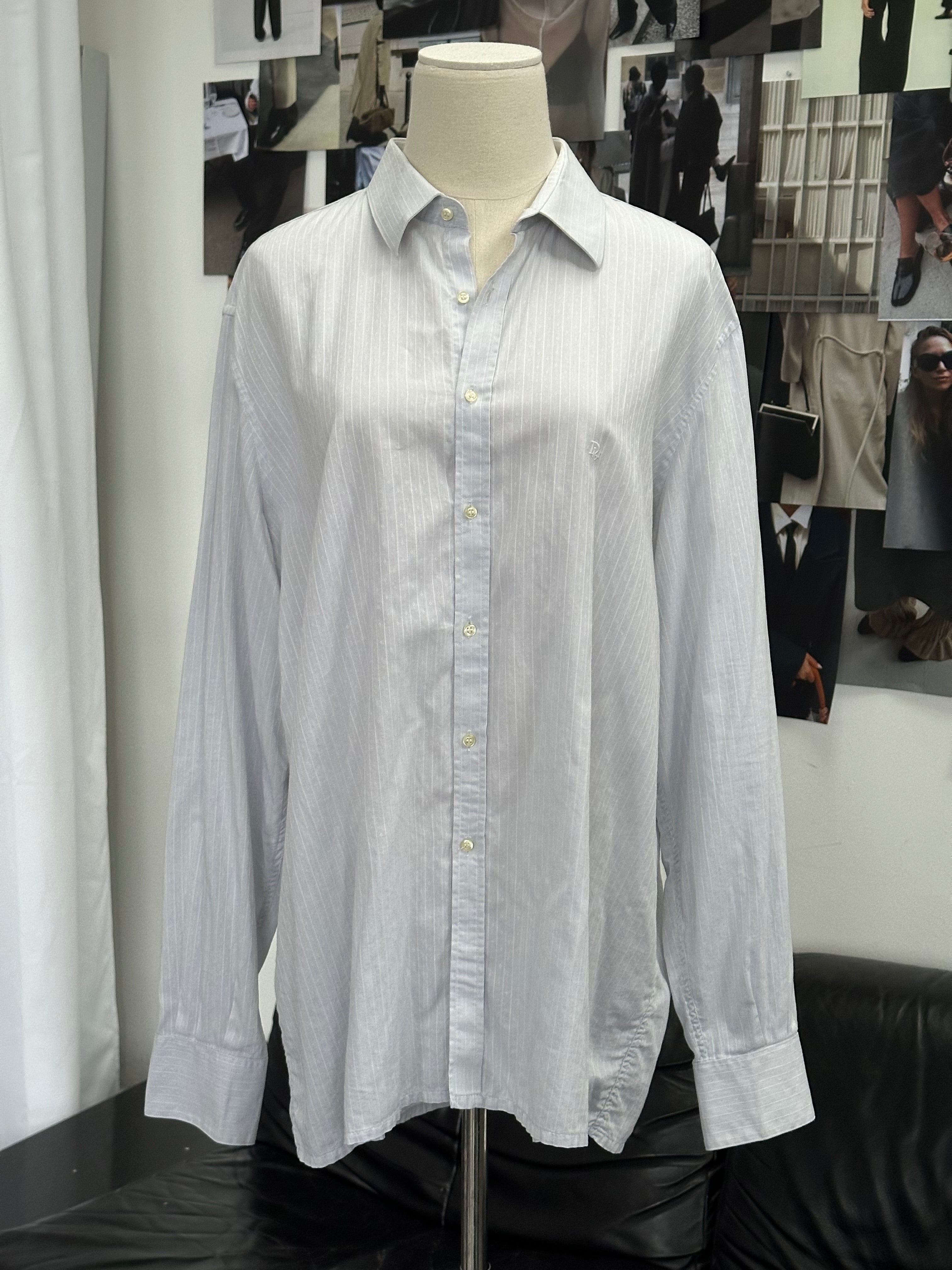 Christian Dior Monsieur 1990s pure cotton logo shirt in size L/XL, featuring classic design and Dior branding.