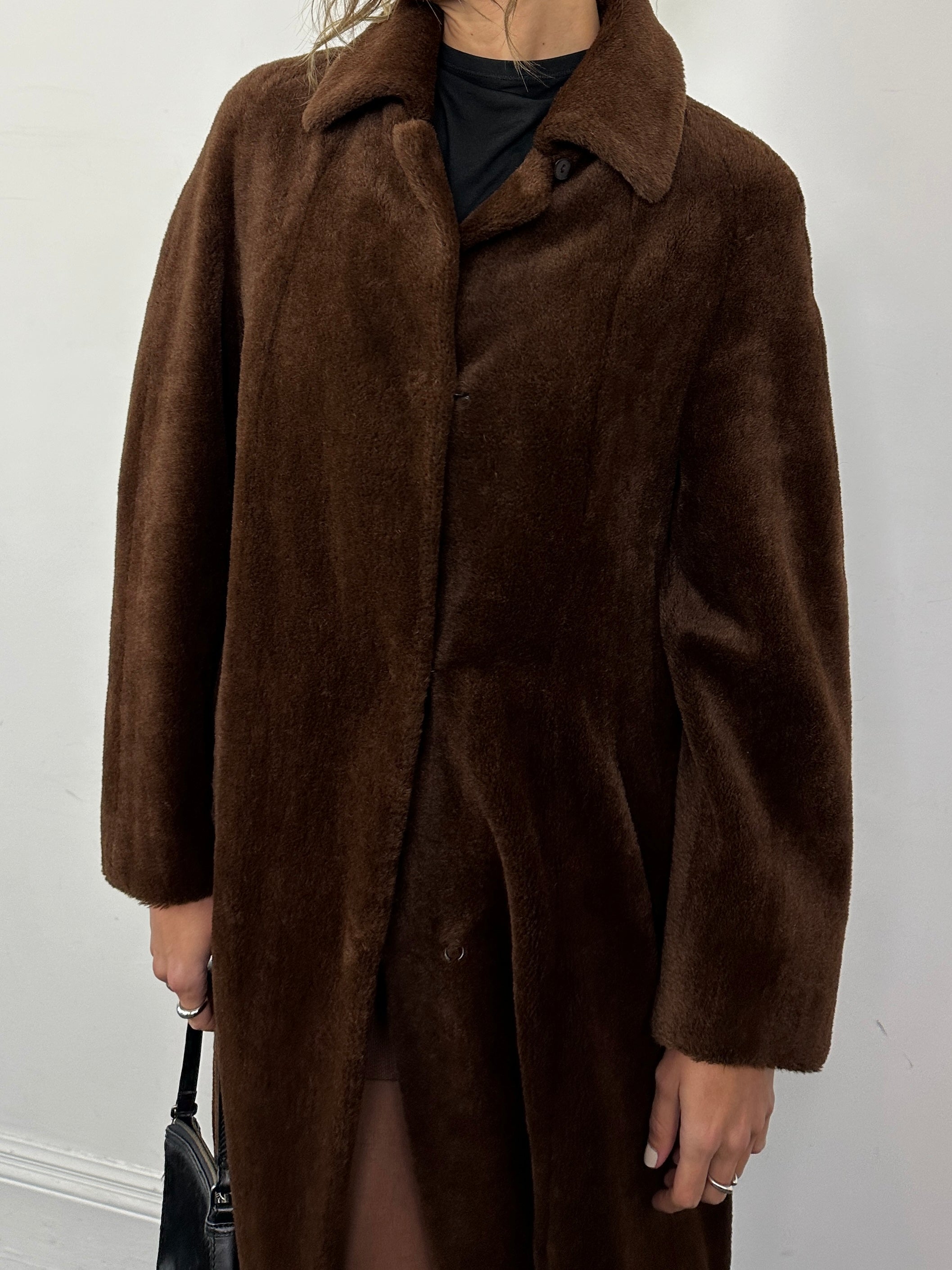 Vintage alpaca mohair fur single-breasted A-line coat in size S/M, featuring a classic design and textured fabric.
