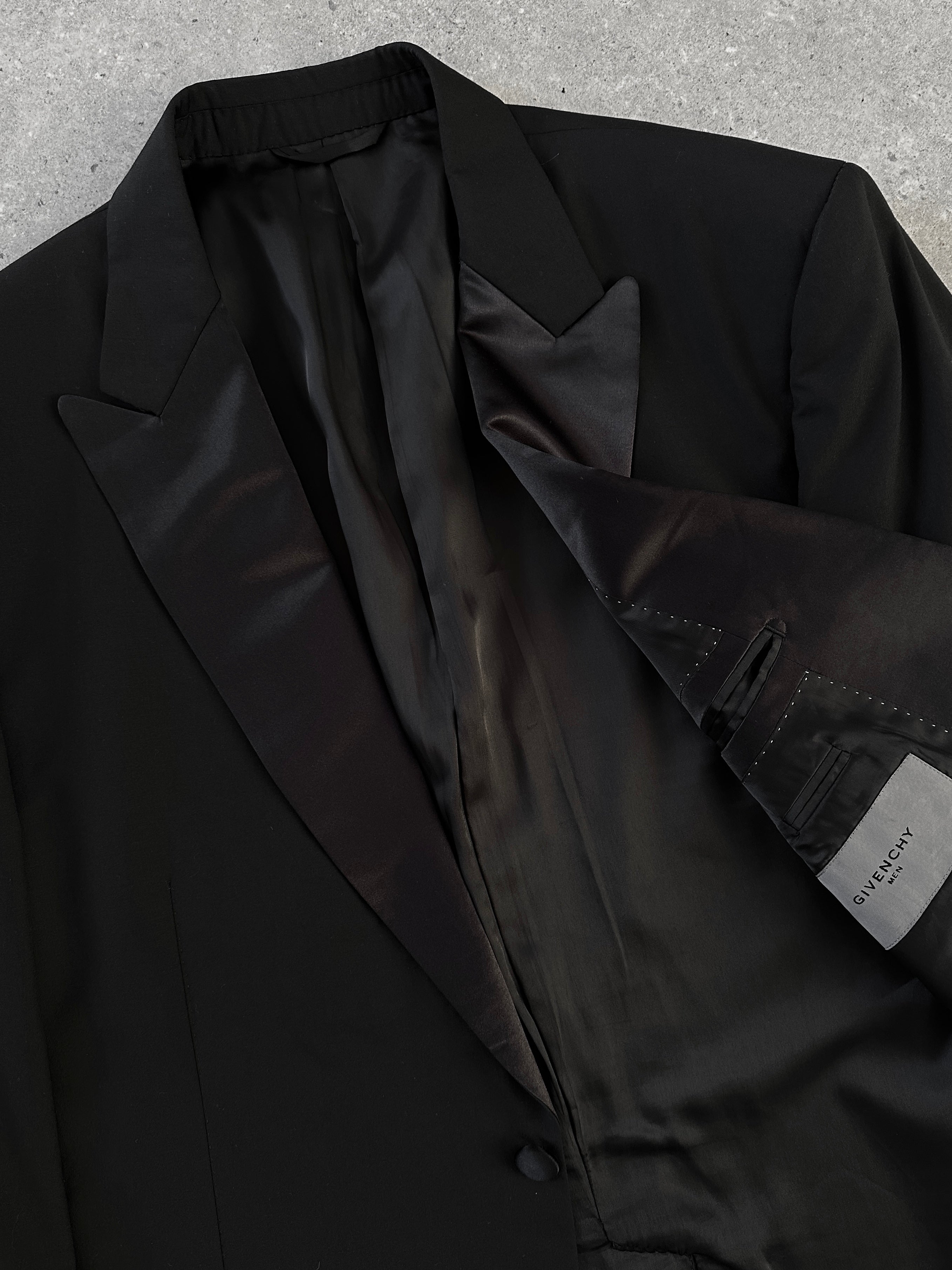 Givenchy men's tuxedo blazer in pure wool, single-breasted design, size XL, tailored fit with classic lapels and button details.