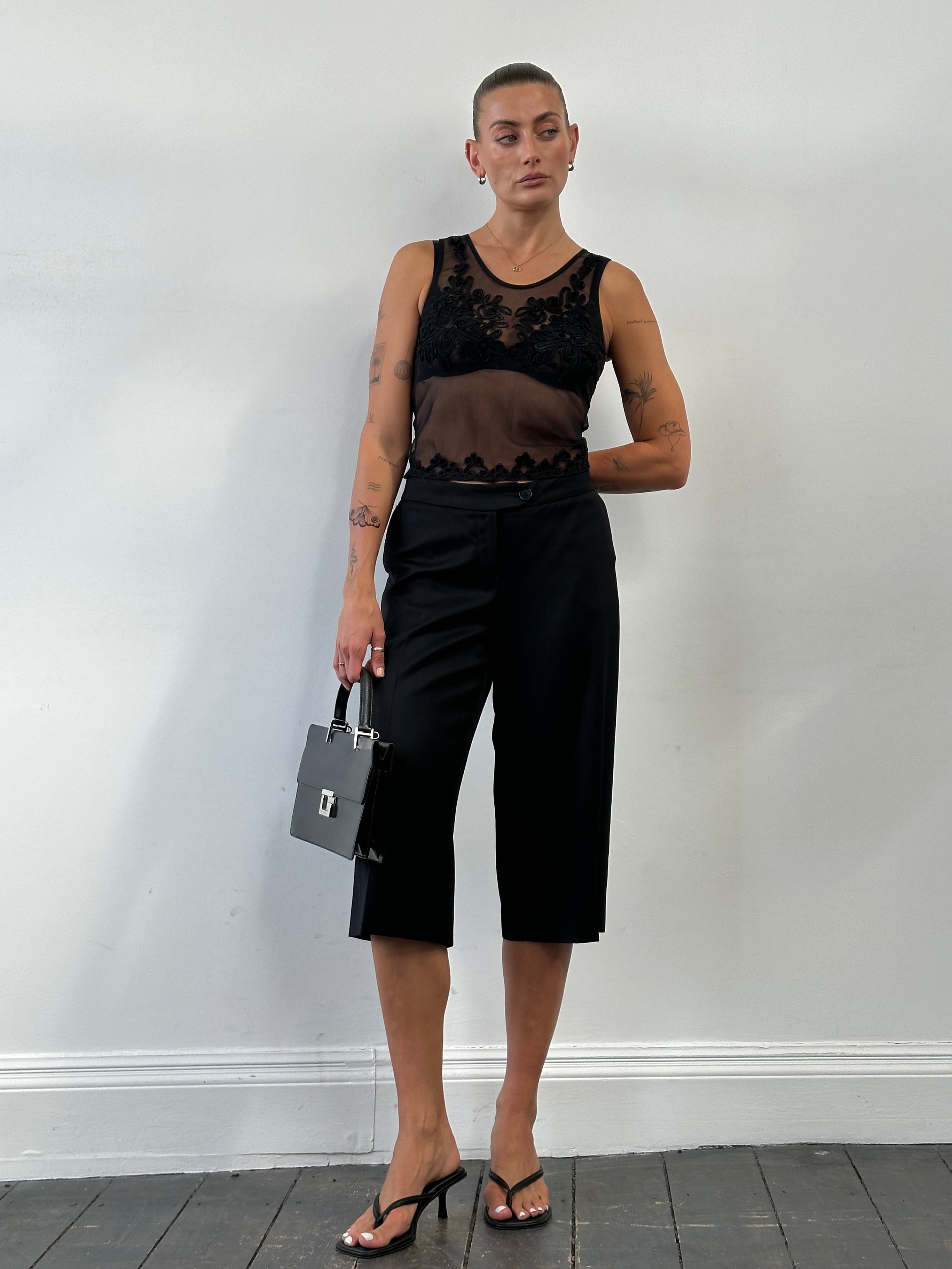 Jaeger pure wool low waist straight leg culottes shorts in beige, shown with front view, size W34.