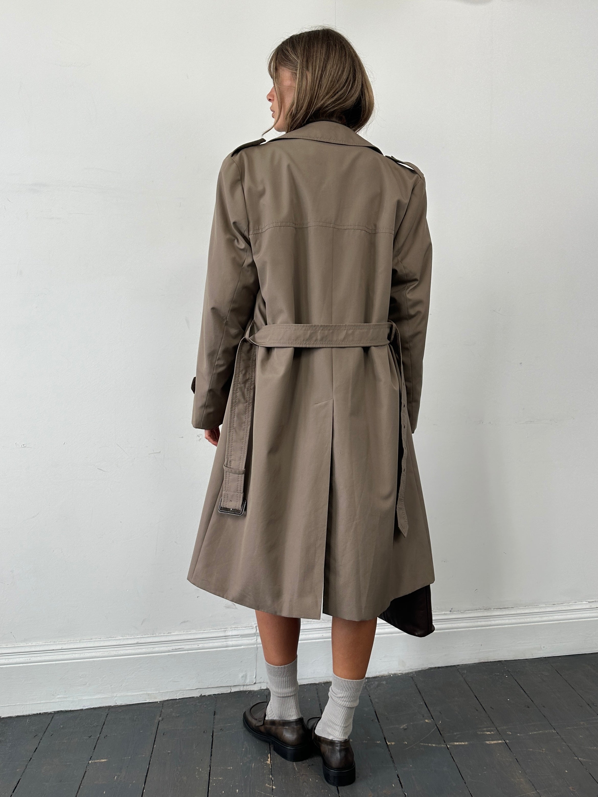 St Michael cotton double-breasted belted trench coat in size L/XL, shown with classic design and belt details in a neutral color.