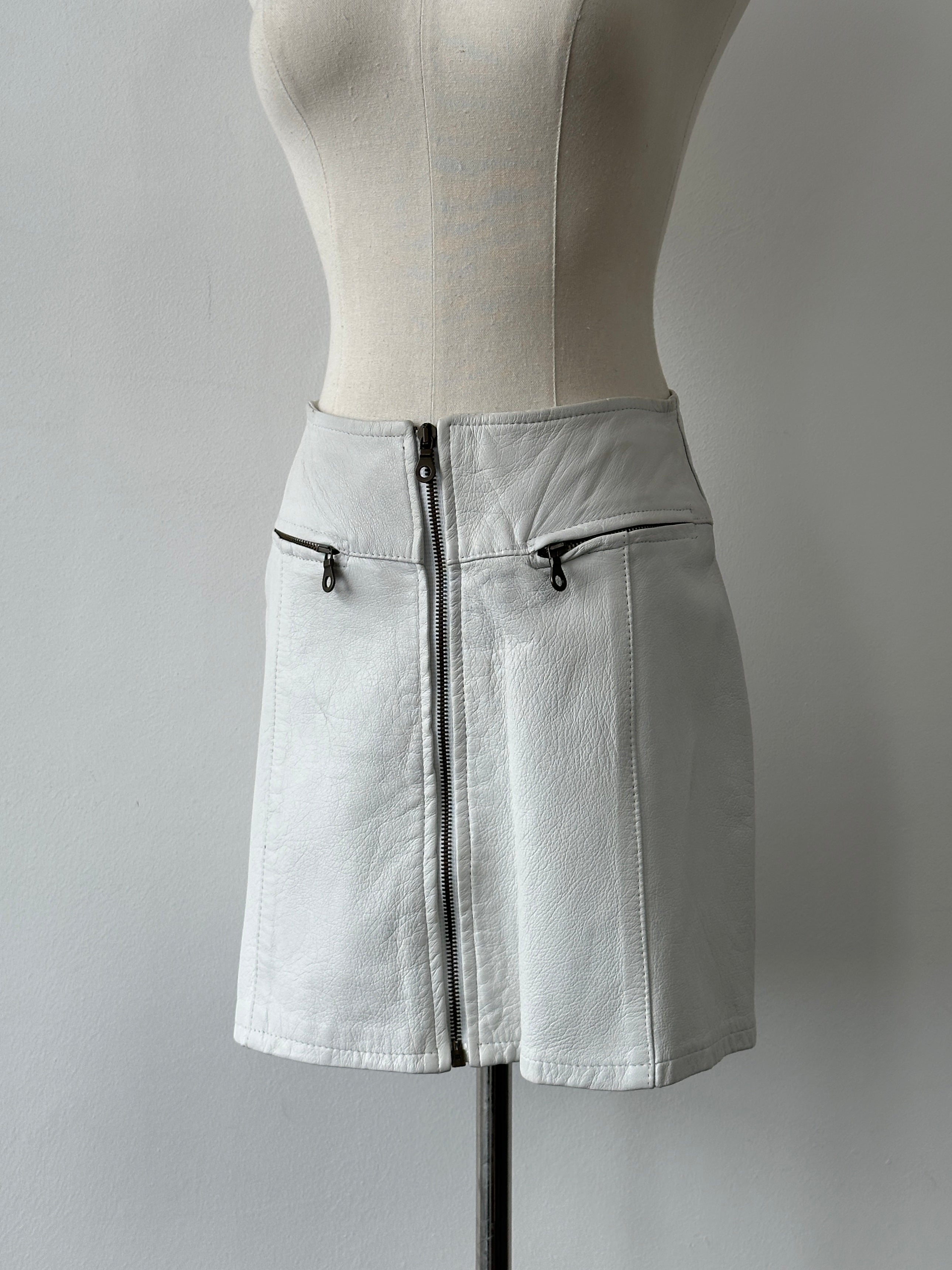 Italian Vintage 1990s Leather Mini Skirt - W26