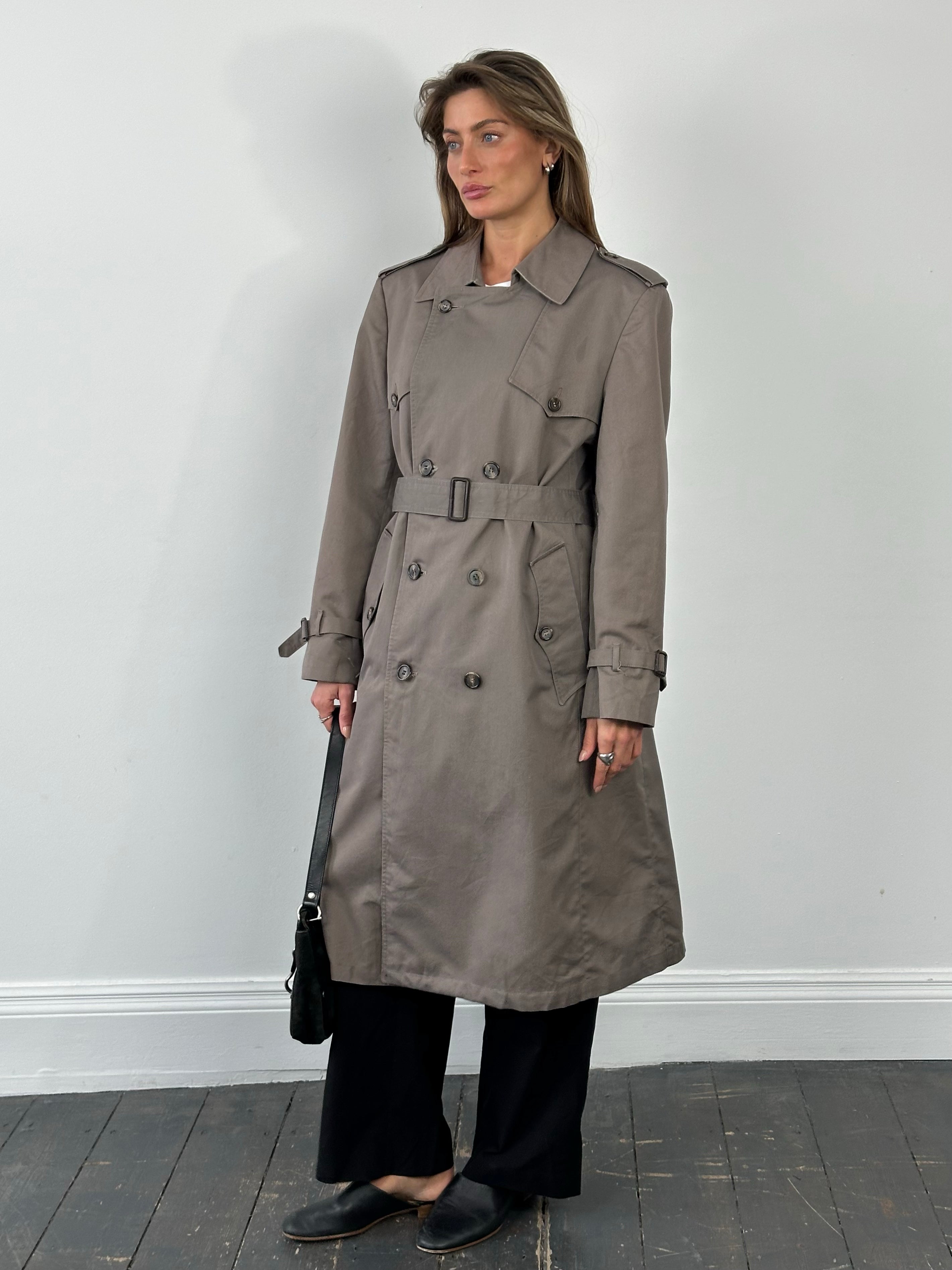 Christian Dior Monsieur 1980s double-breasted belted trench coat, stylish vintage coat with classic design and tailored fit.