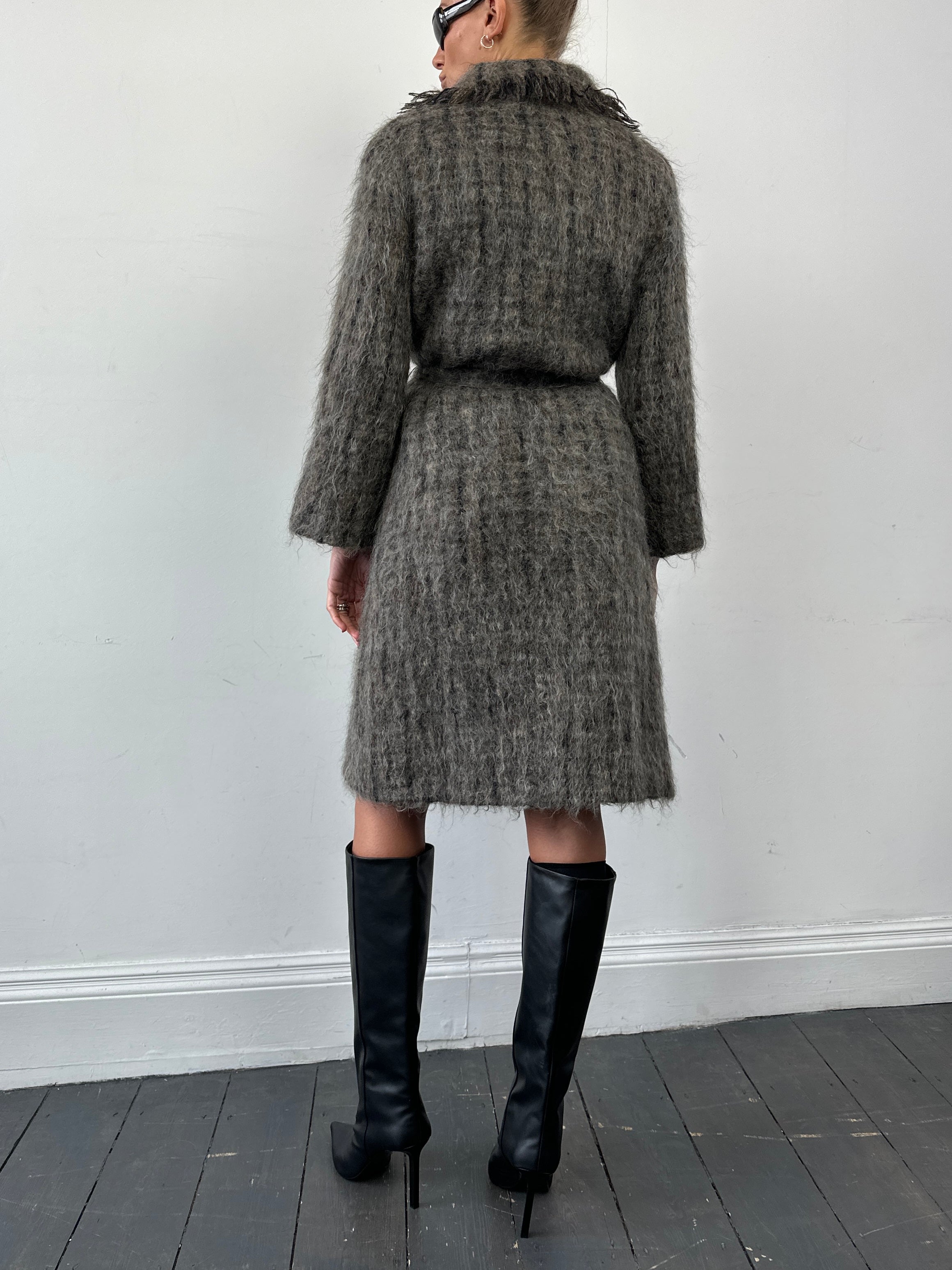 Jaeger wool fuzzy check single-breasted belted coat in size S, featuring a warm, textured fabric and classic design.