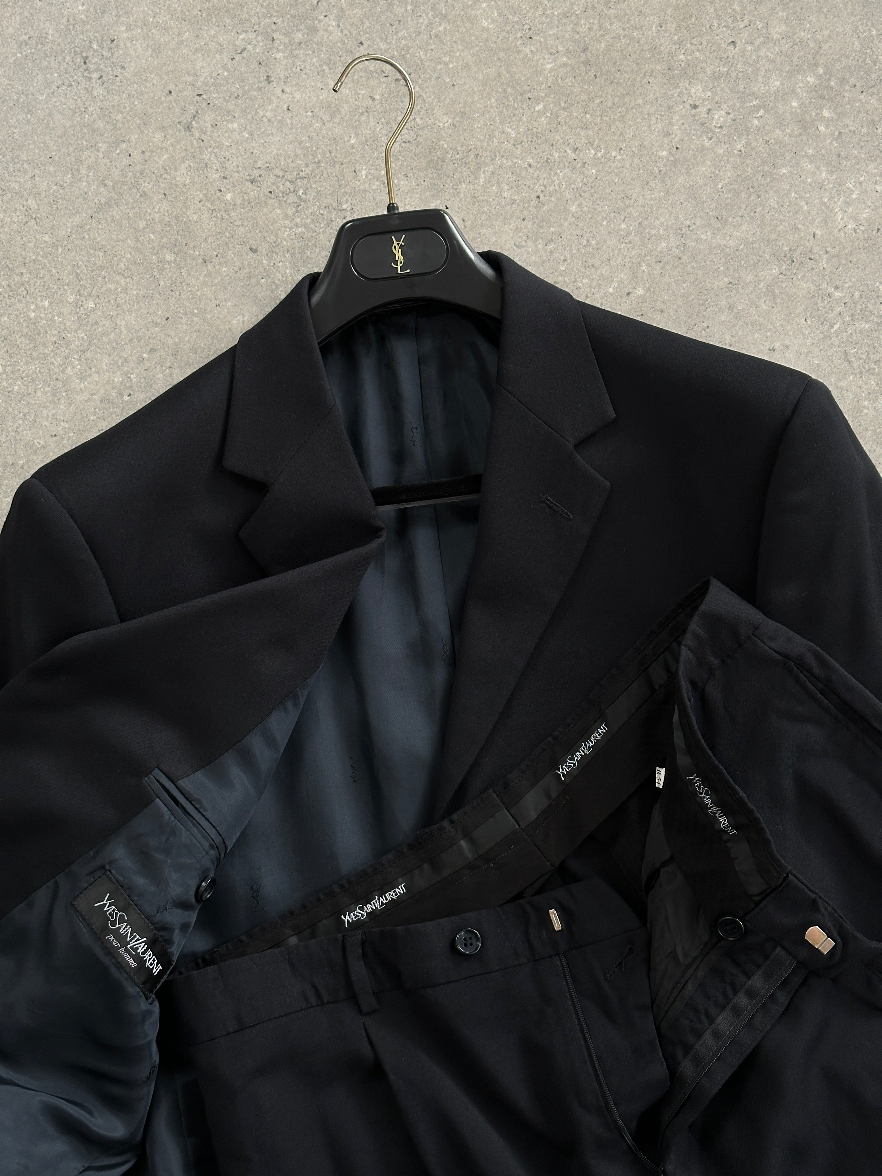 Yves Saint Laurent Pure Wool Single Breasted Breasted Suit - 44R/W34 - SYLK