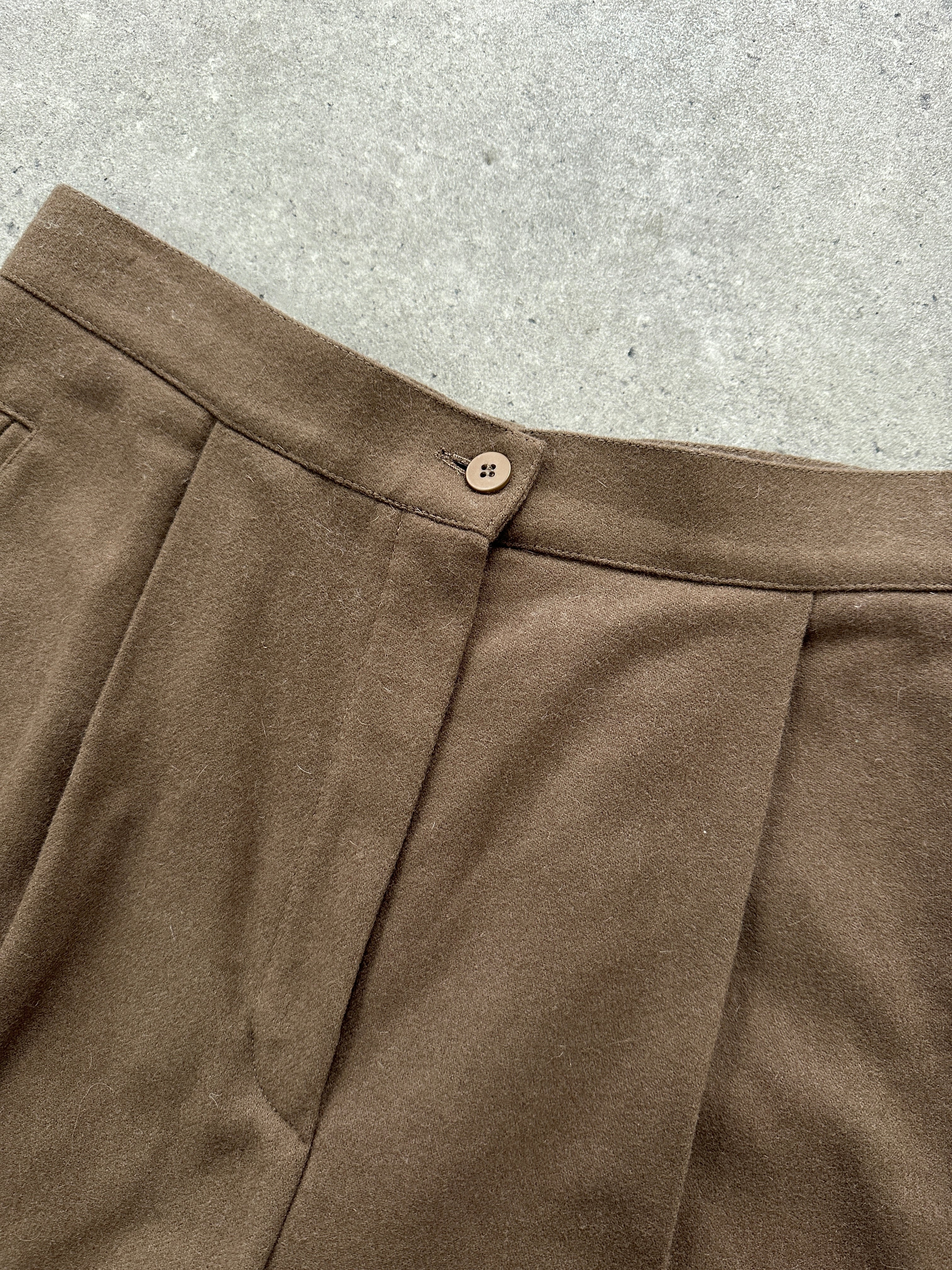 Vintage Italian vintage brushed pure wool tapered leg trousers, W27, featuring a classic fit and textured fabric.
