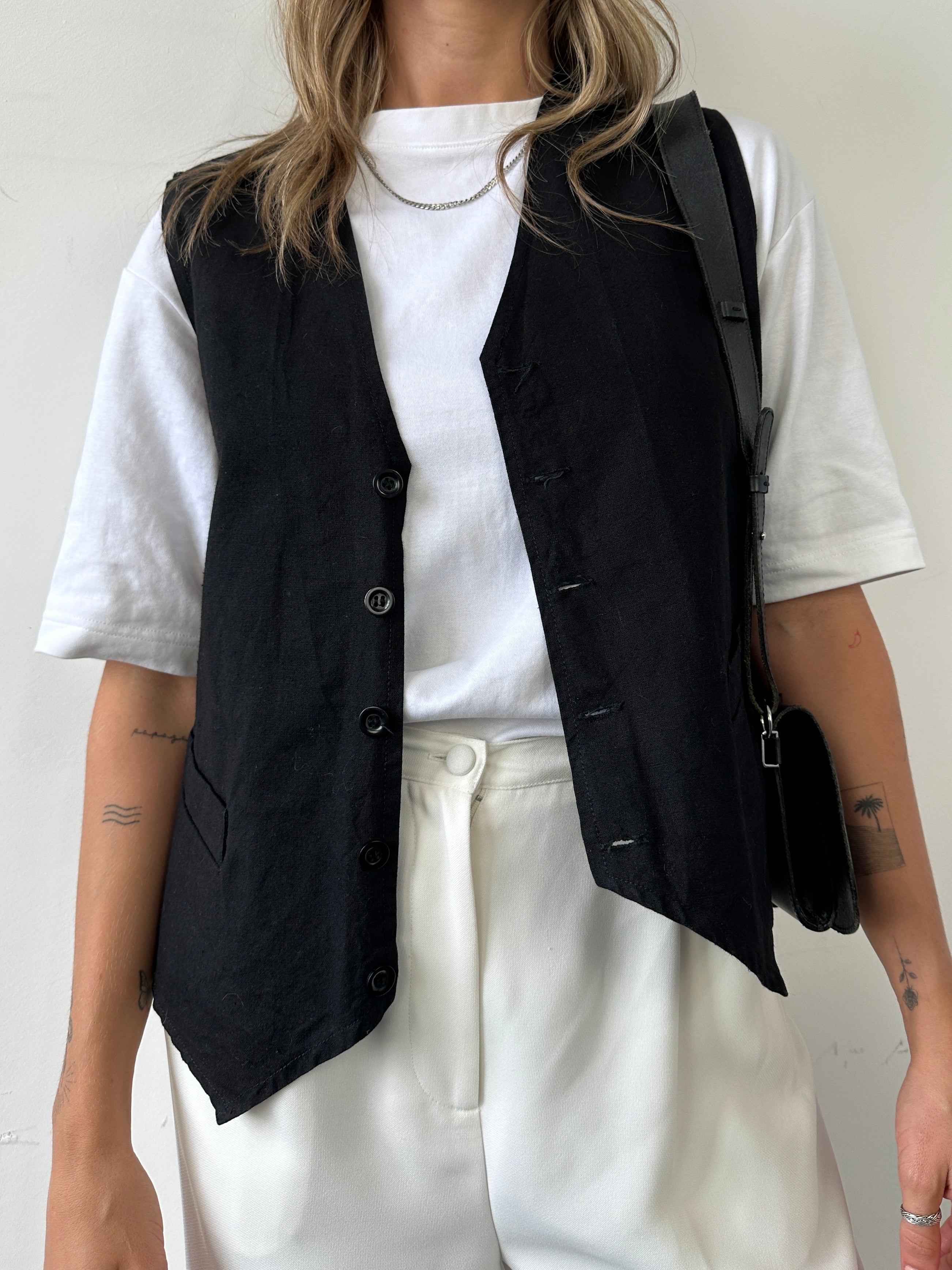 Vintage men's vintage cotton waistcoat coat in size XL, featuring classic design and button details.
