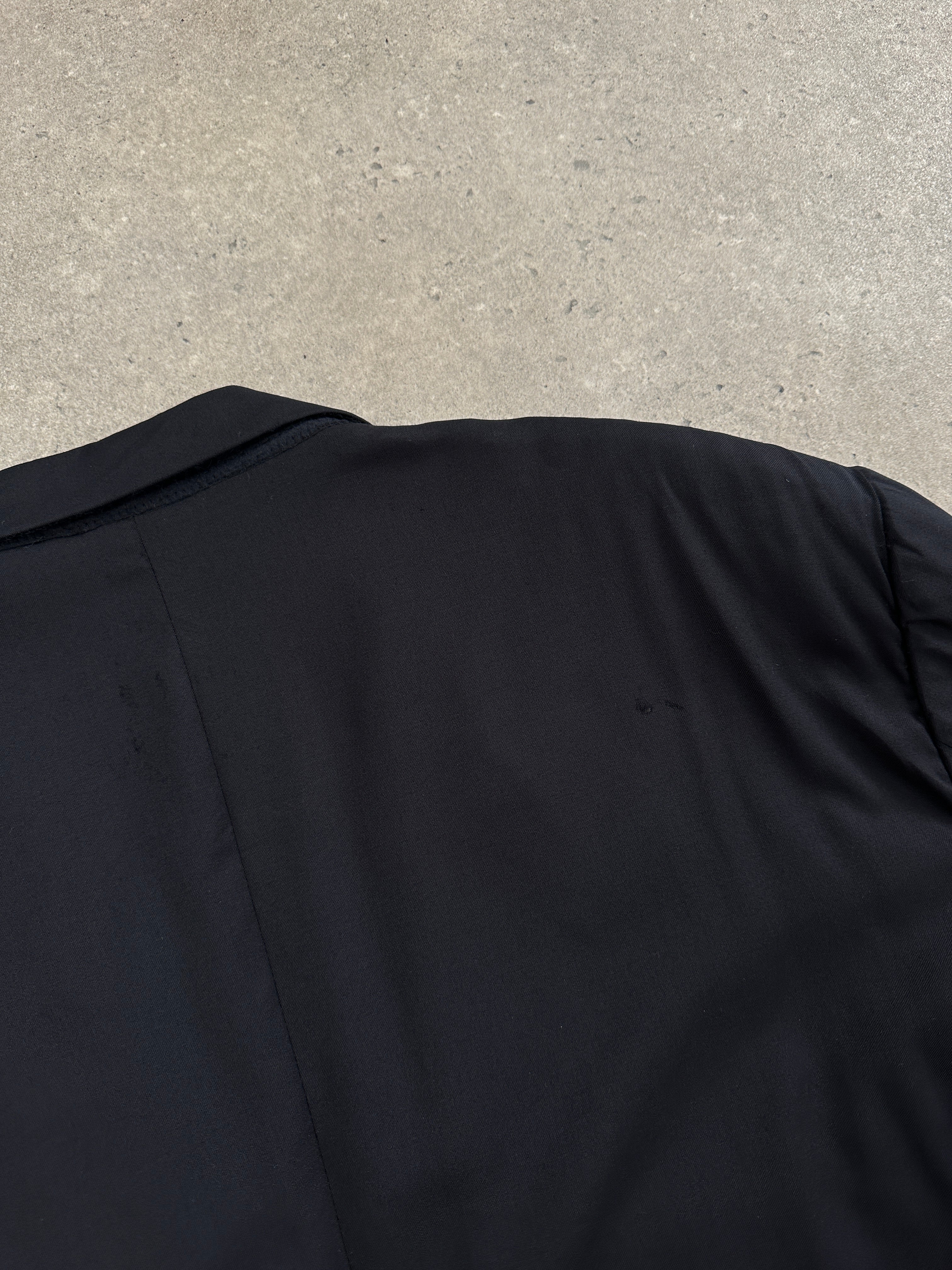 Versace Gianni Versace bespoke pure wool single-button blazer in size 48R/XXL, shown in classic tailored style.