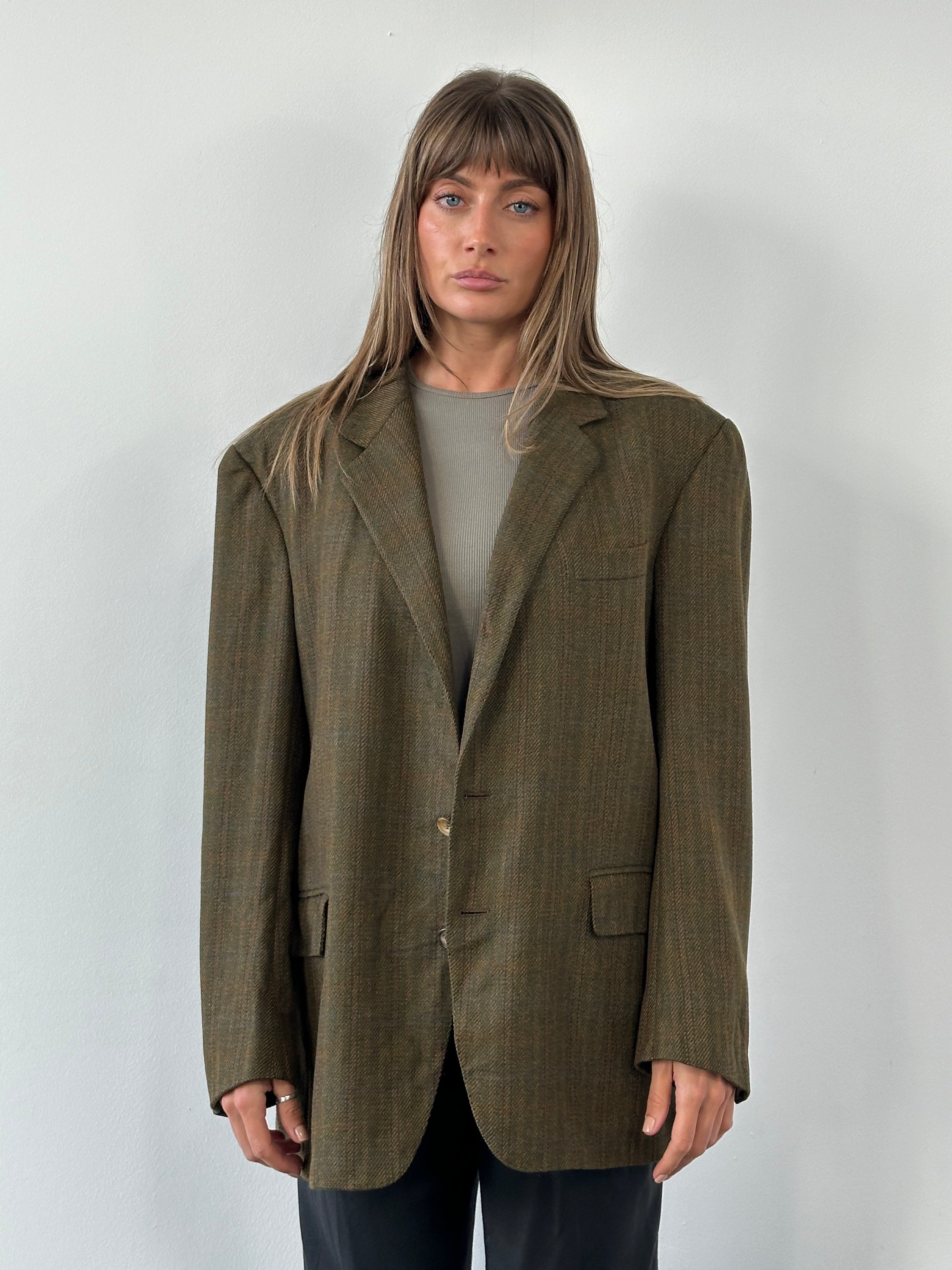 Loro Piana Del Mare 1911 wool and cashmere check blazer in size 44R/XL, tailored fit with classic check pattern.